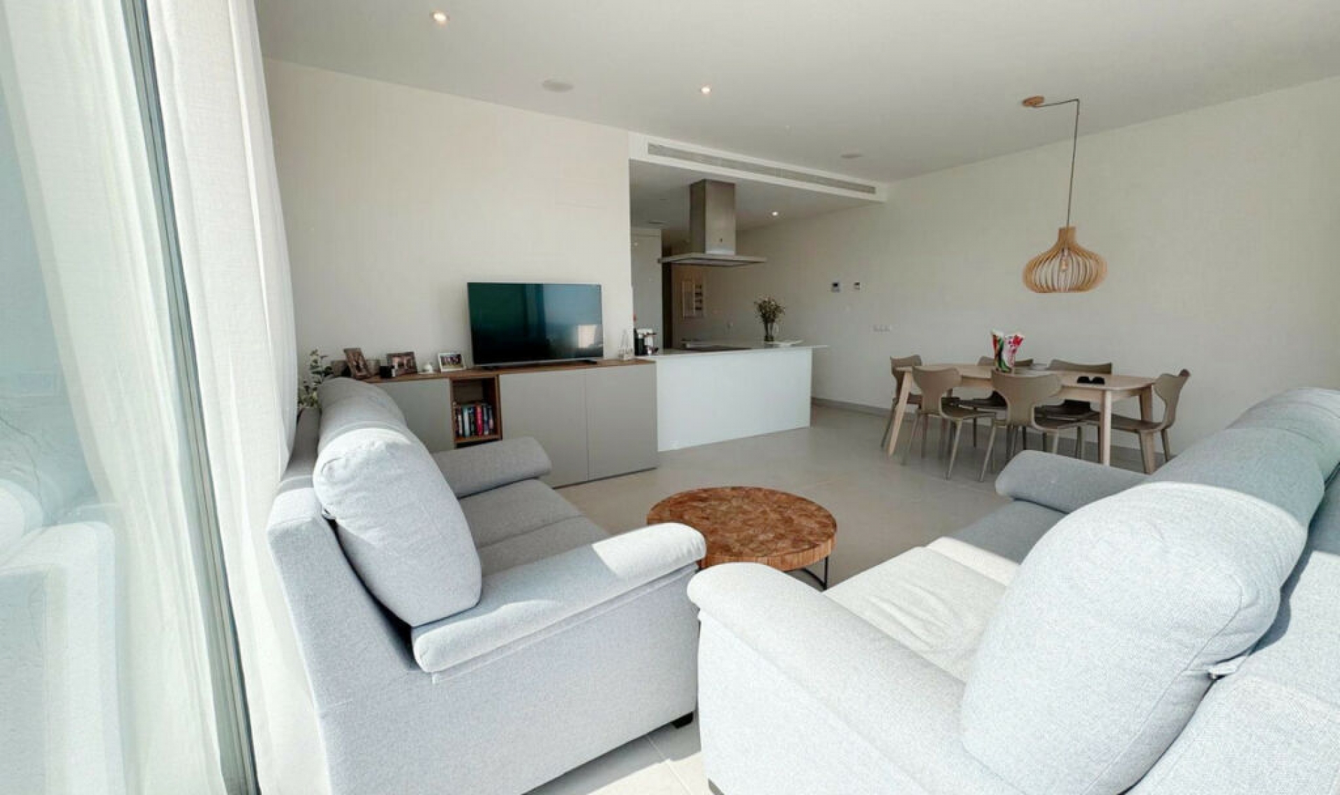 Resale - Apartment -
Estepona