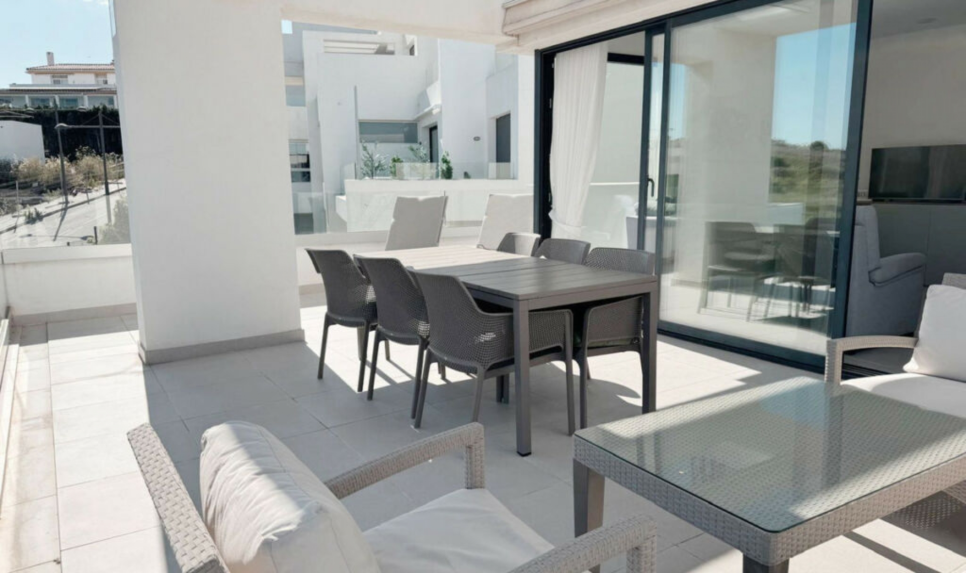 Resale - Apartment -
Estepona