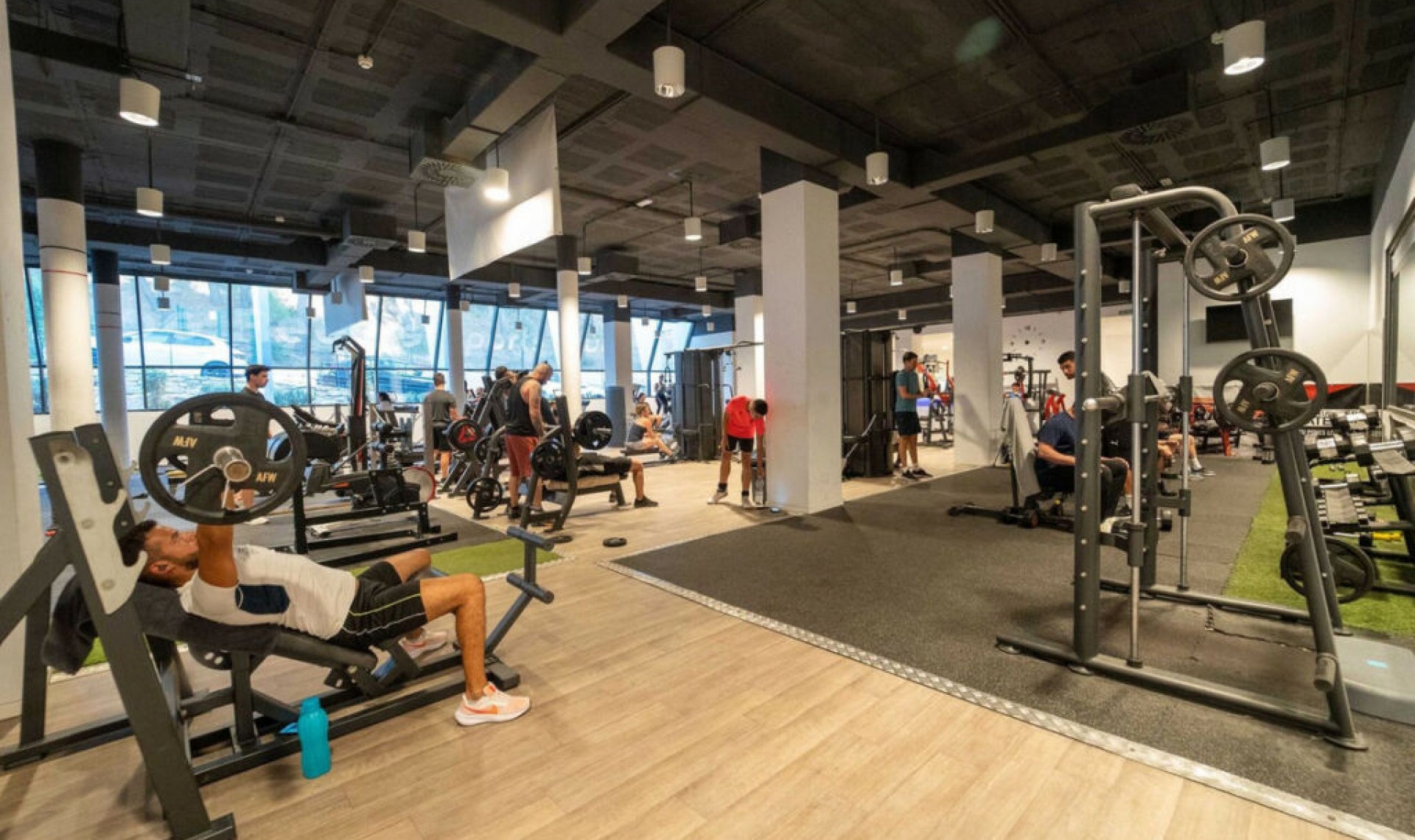 Resale - Apartment -
Estepona