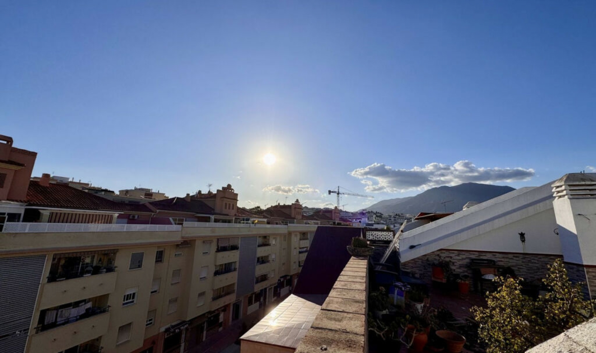 Resale - Apartment -
Estepona