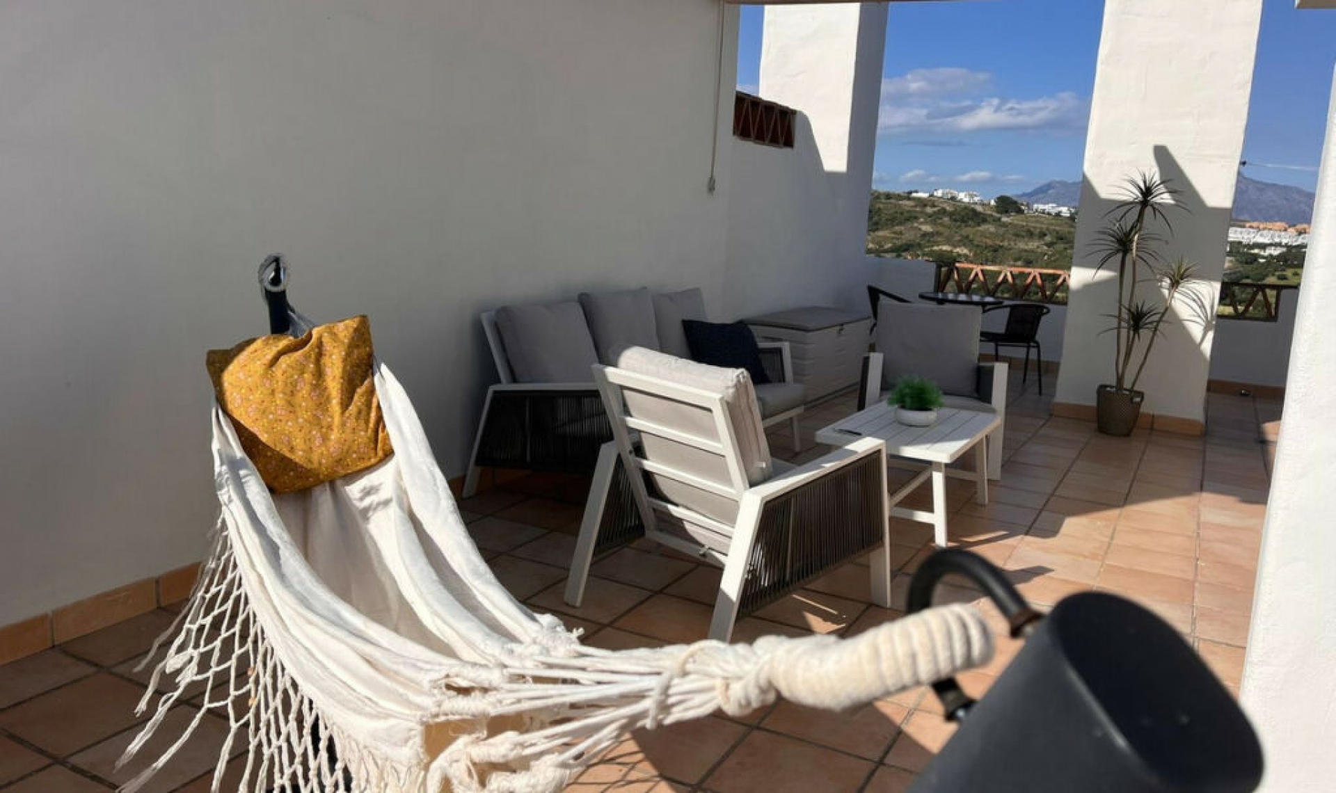 Resale - Apartment -
Estepona
