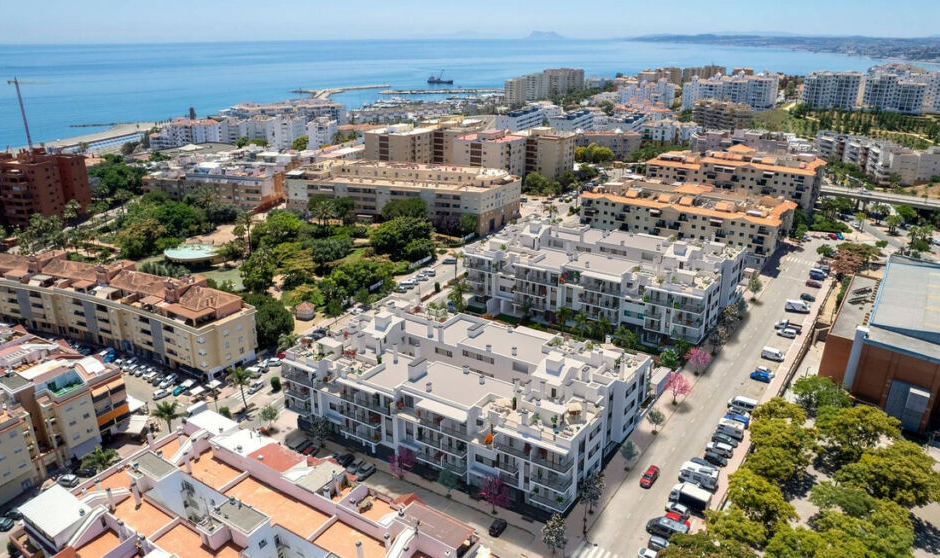 Resale - Apartment -
Estepona