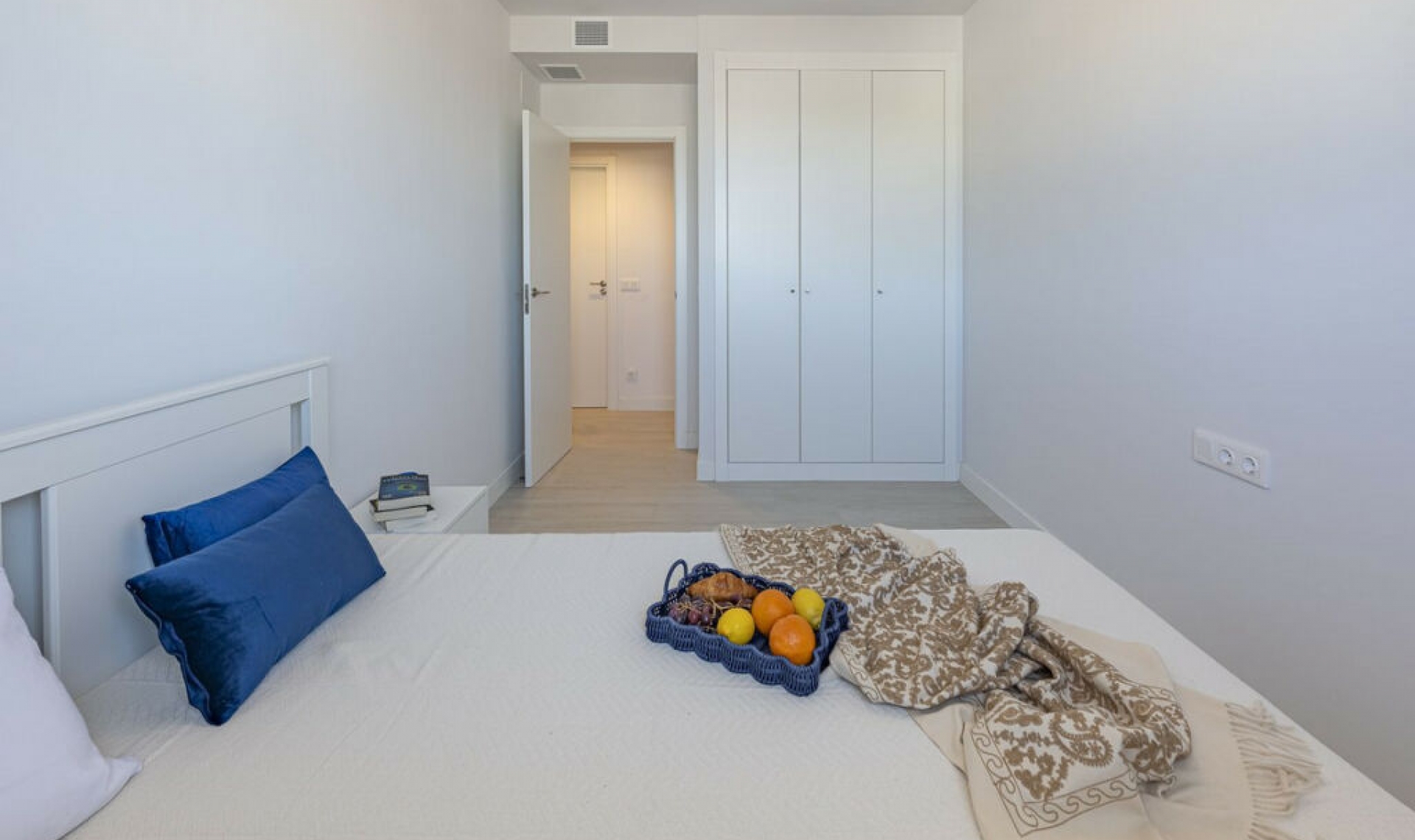 Resale - Apartment -
Estepona