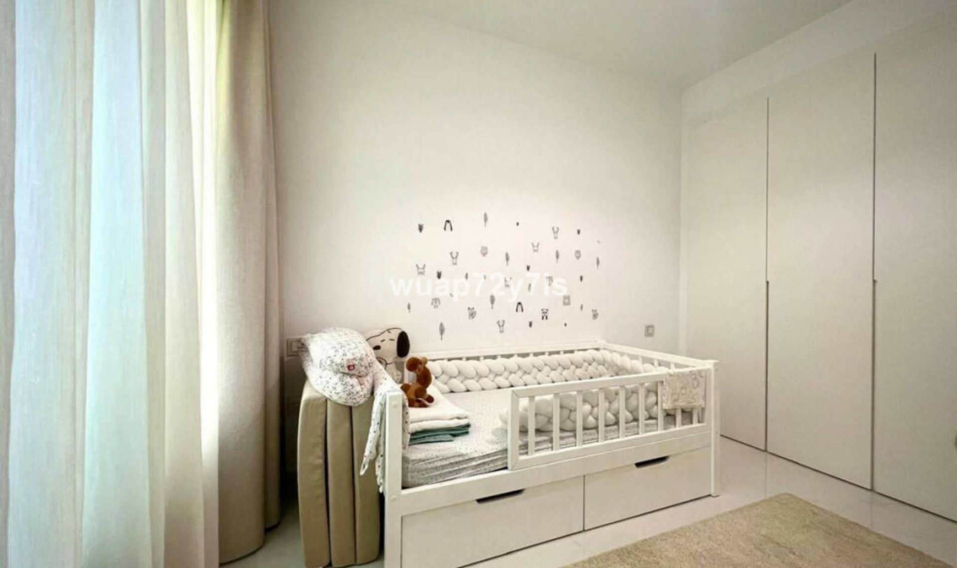 Resale - Apartment -
Estepona
