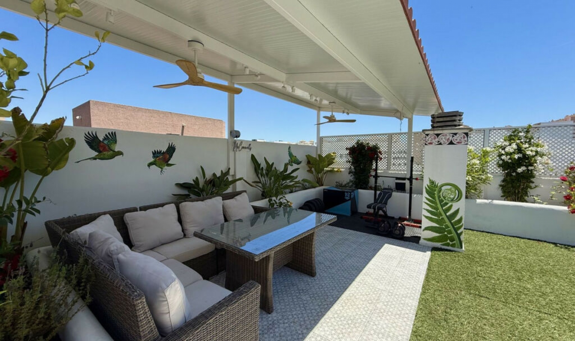 Resale - Apartment -
Estepona