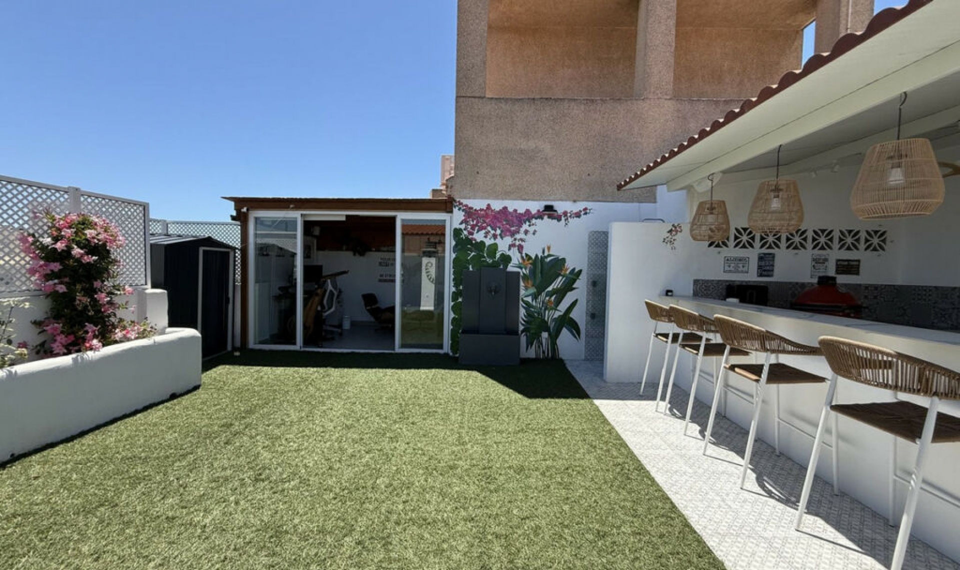 Resale - Apartment -
Estepona