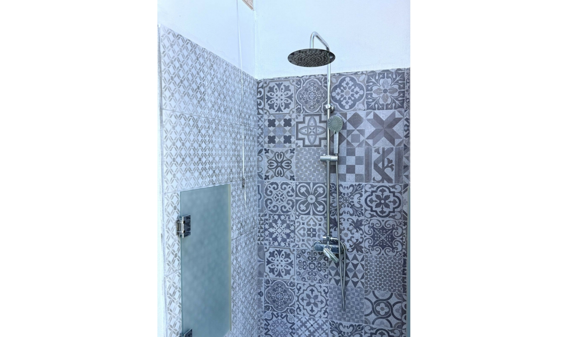 Resale - Apartment -
Estepona