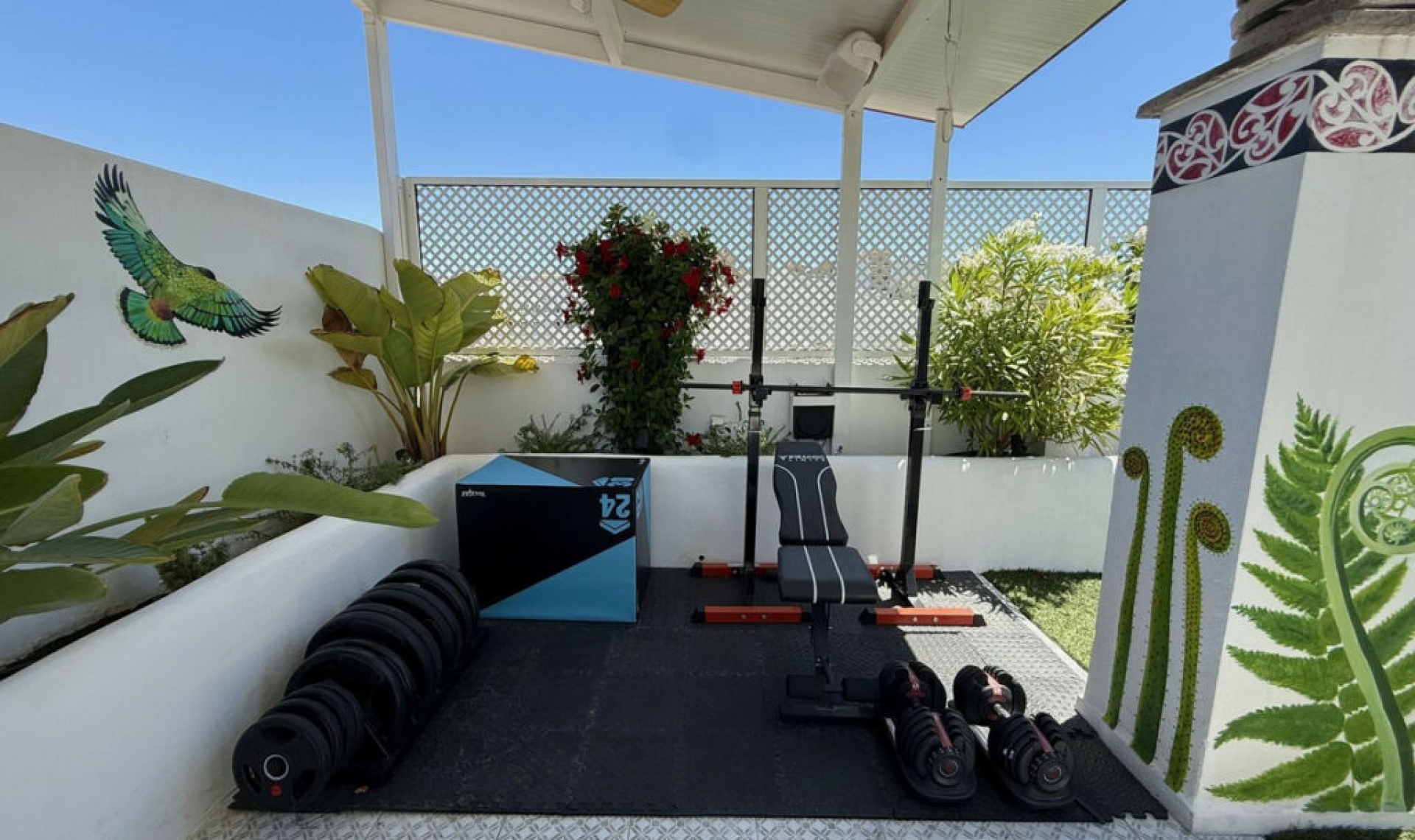 Resale - Apartment -
Estepona