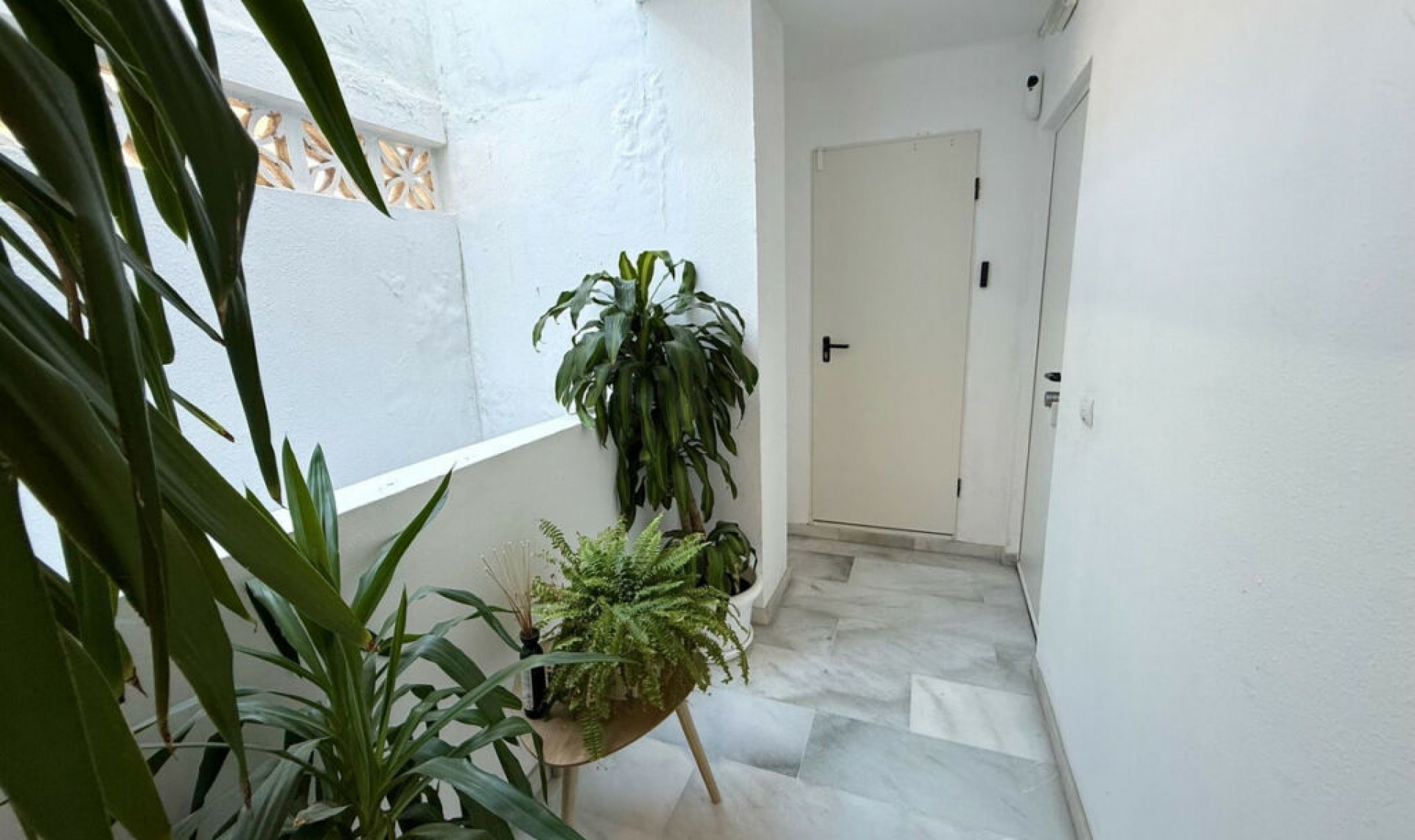 Resale - Apartment -
Estepona