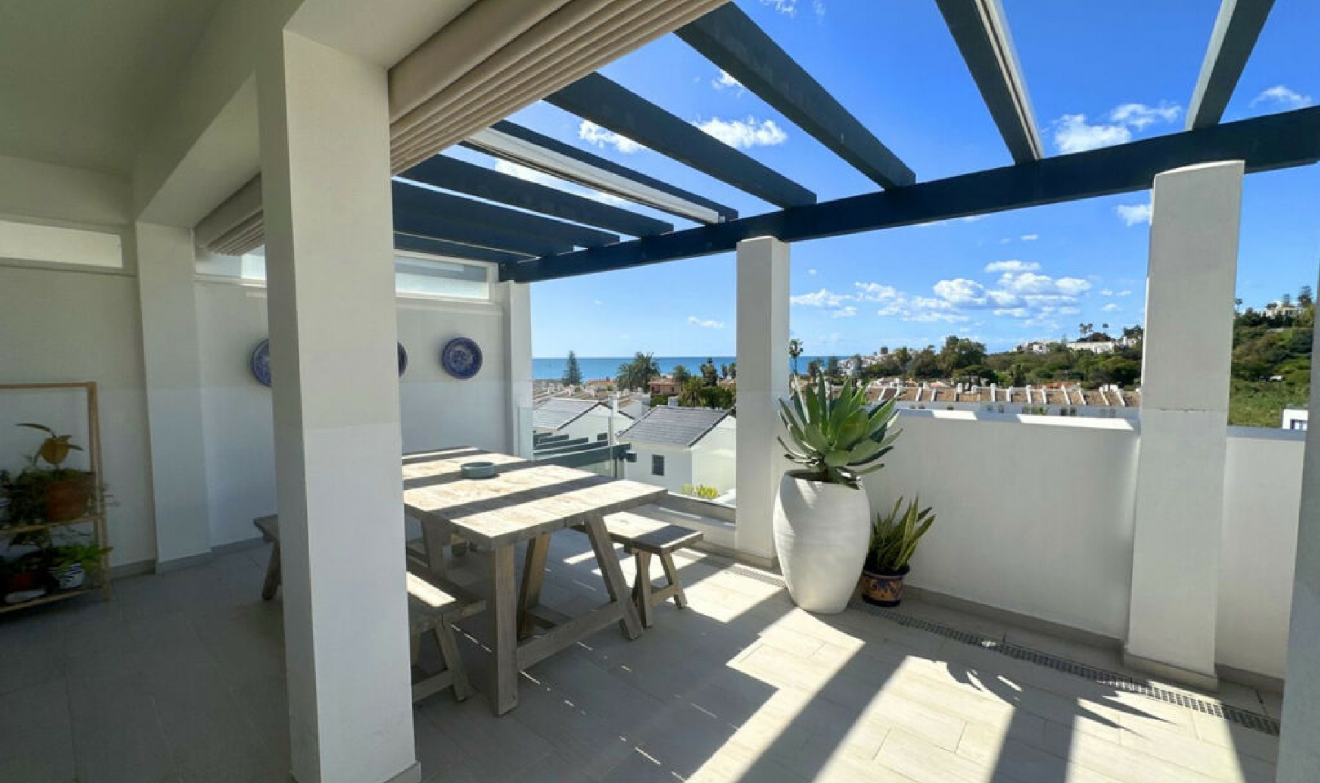 Resale - Apartment -
Estepona