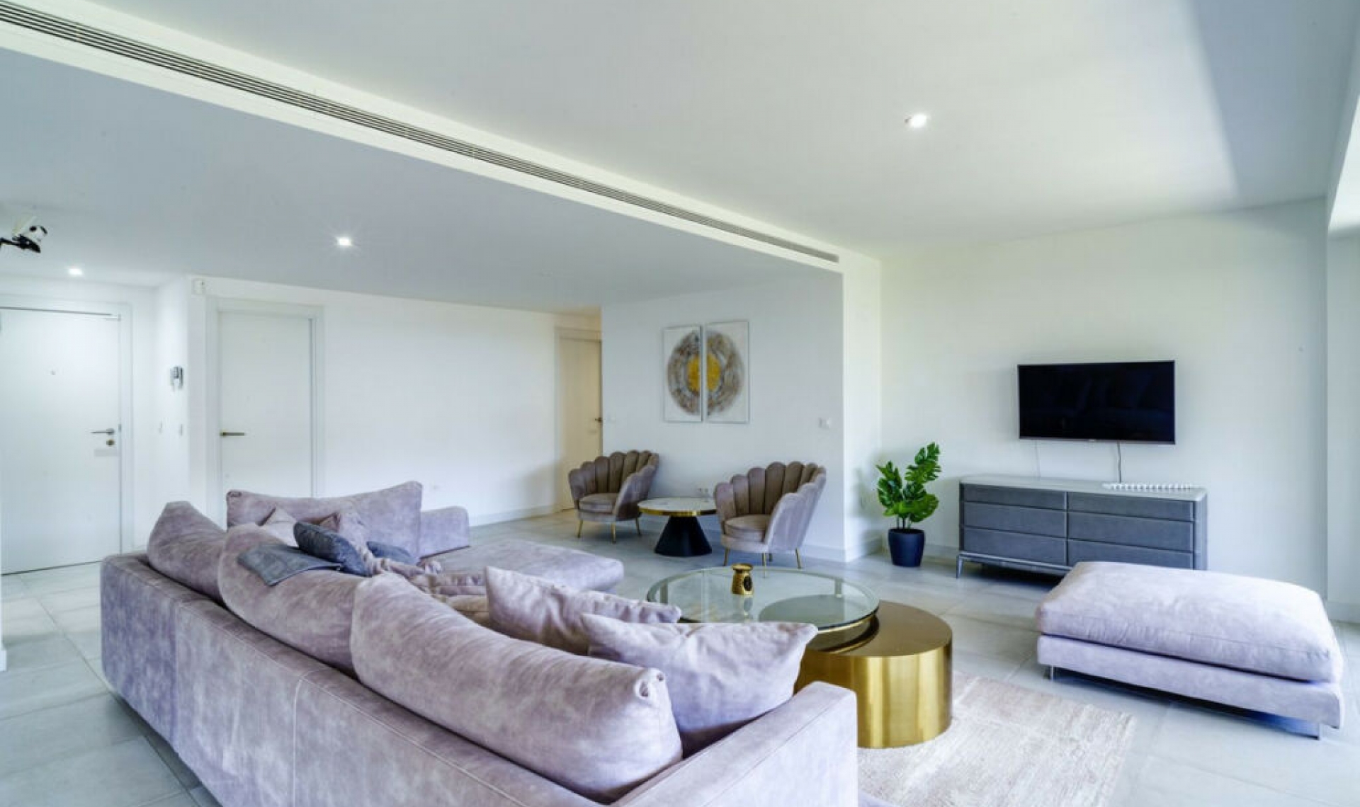 Resale - Apartment -
Estepona