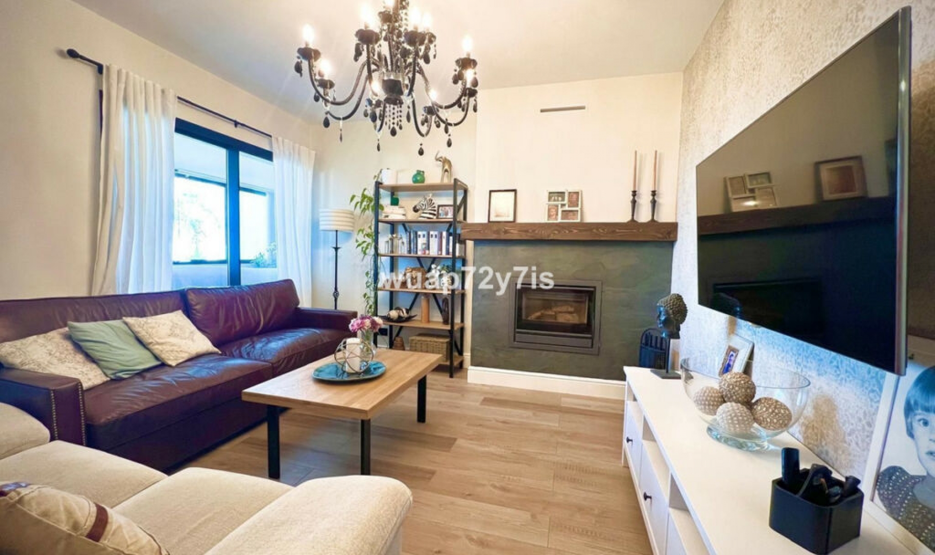 Resale - Apartment -
Estepona