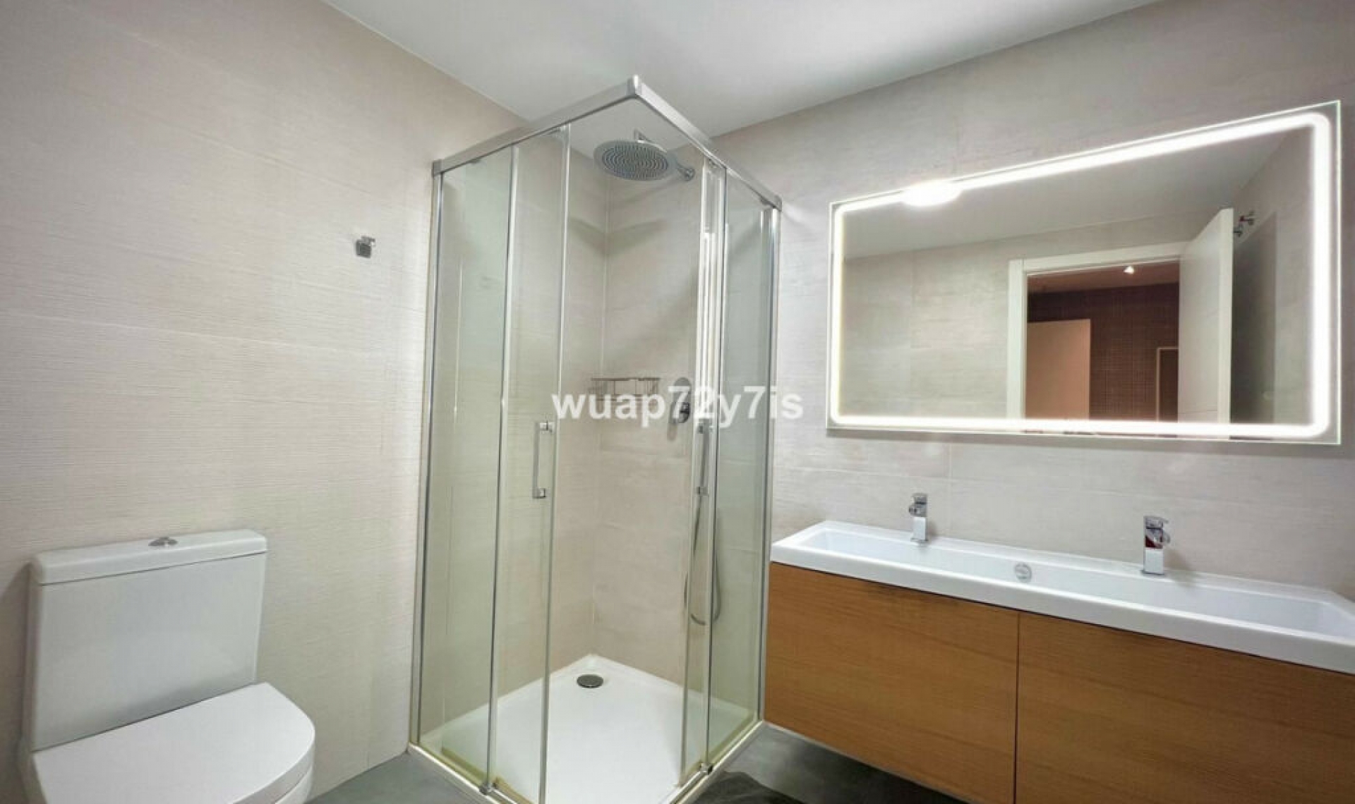 Resale - Apartment -
Estepona