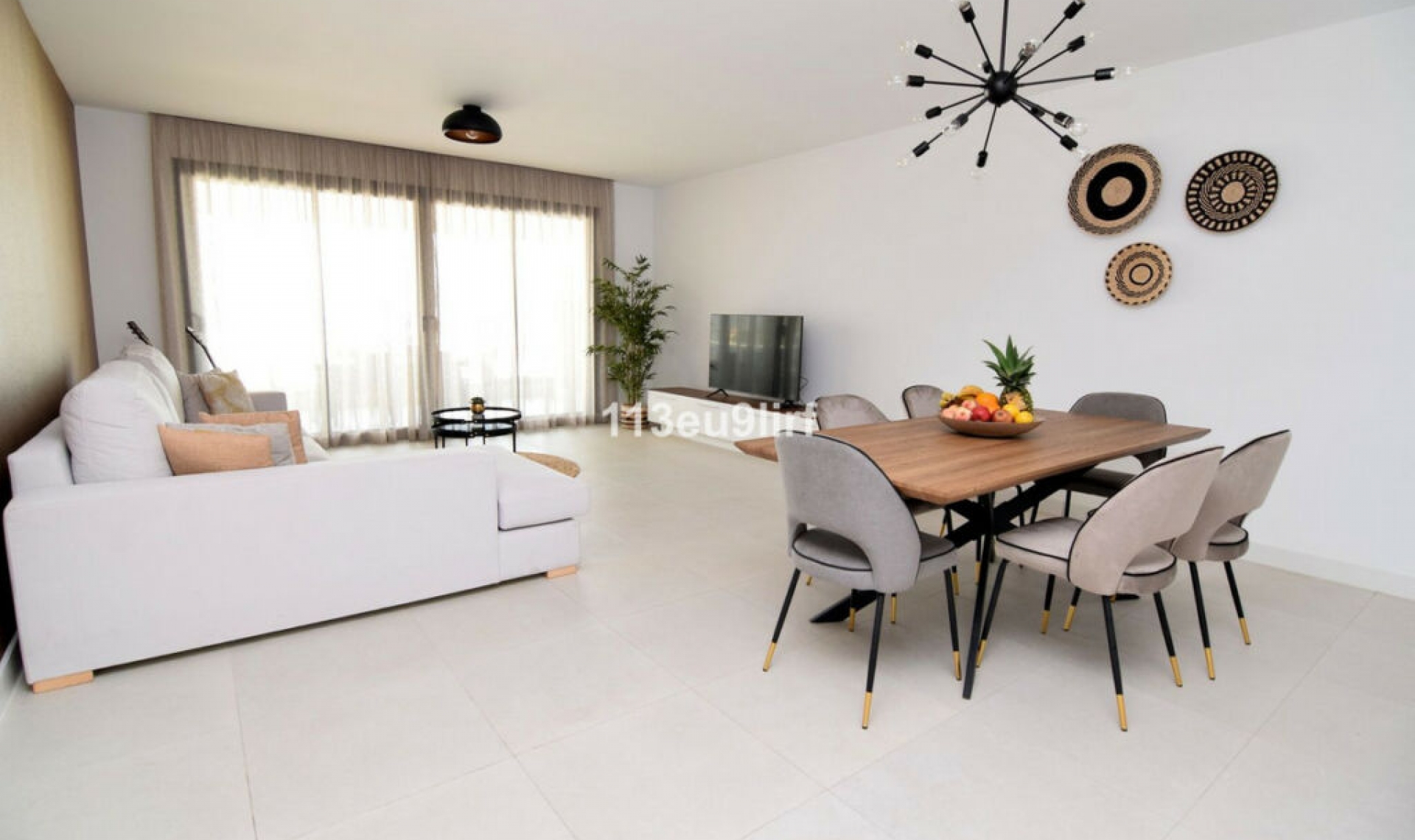 Resale - Apartment -
Estepona