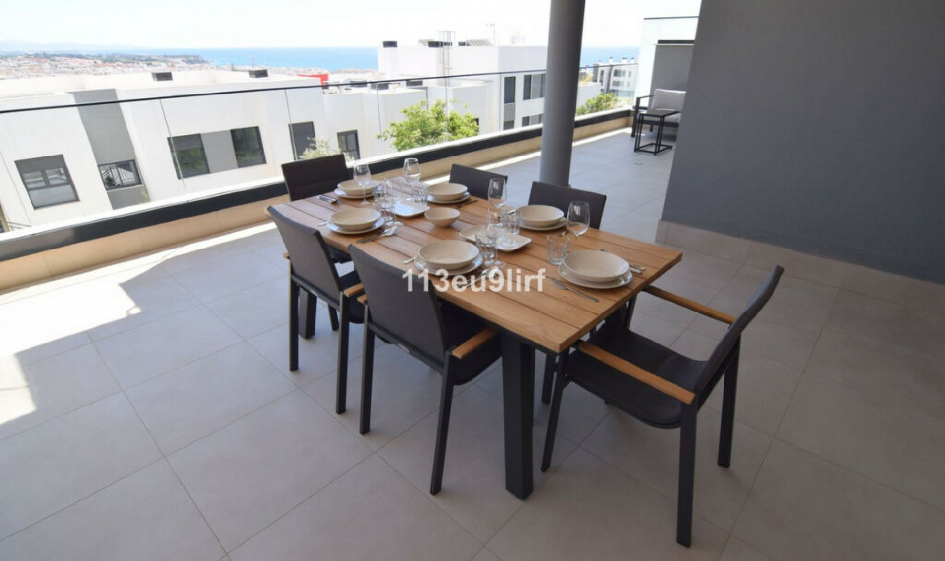 Resale - Apartment -
Estepona