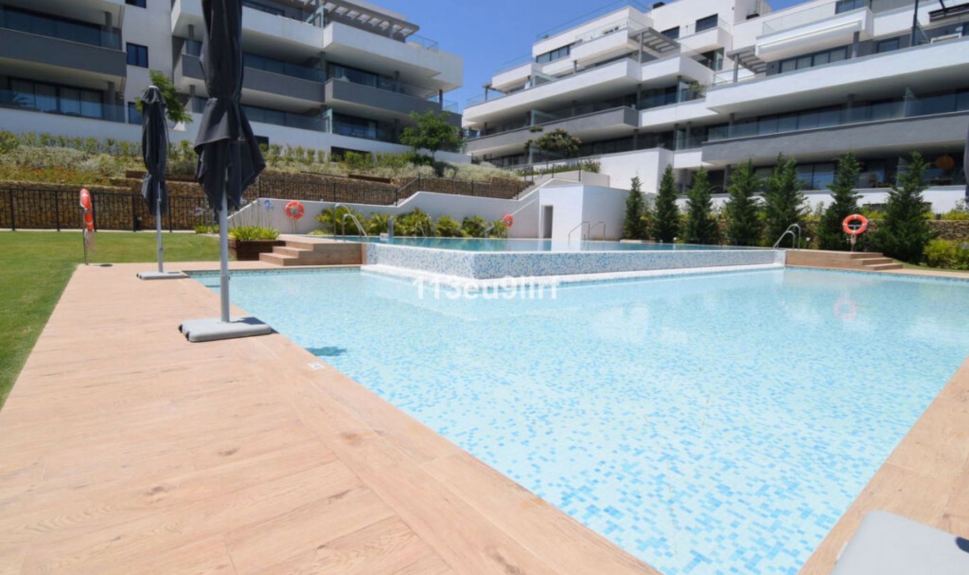 Resale - Apartment -
Estepona