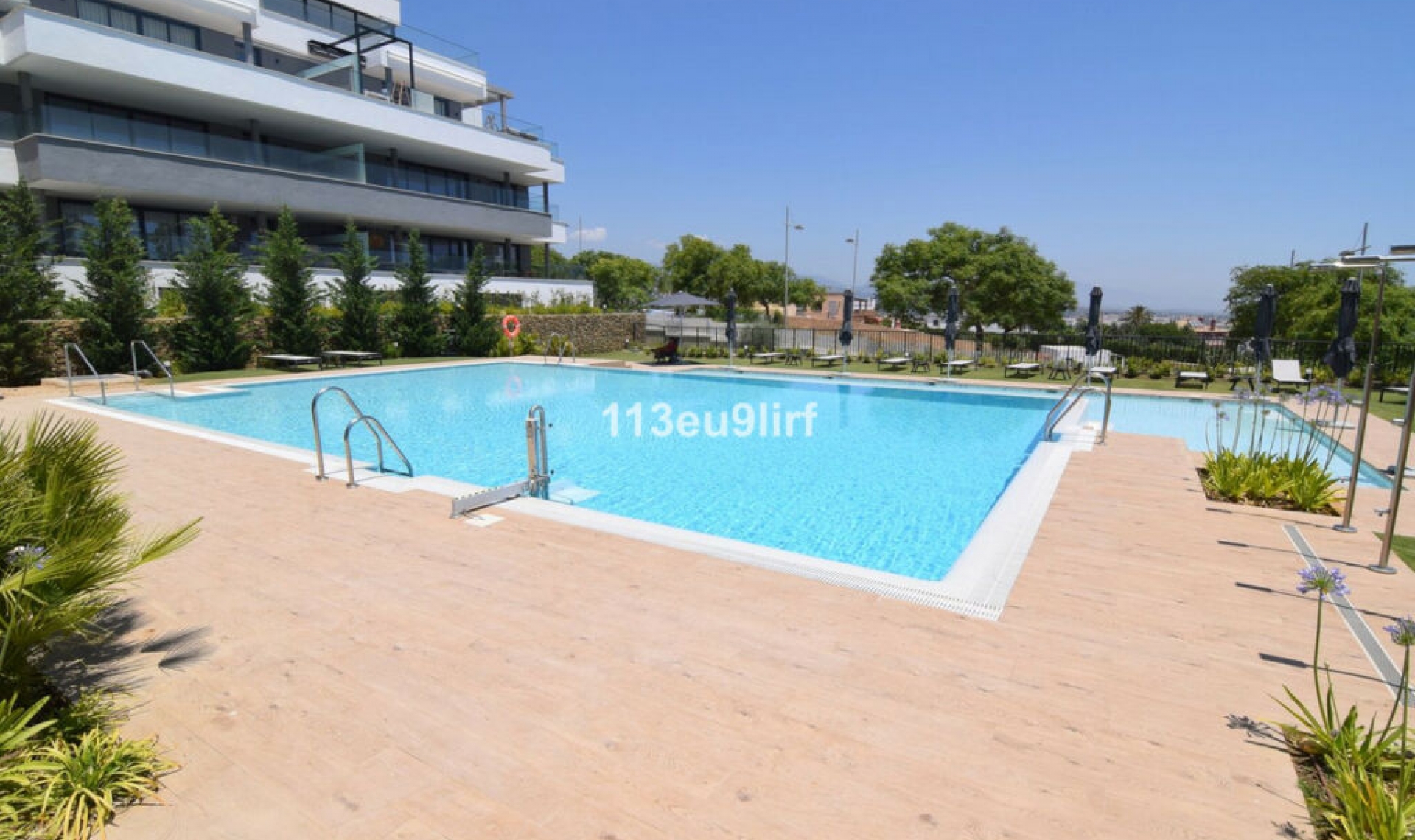 Resale - Apartment -
Estepona