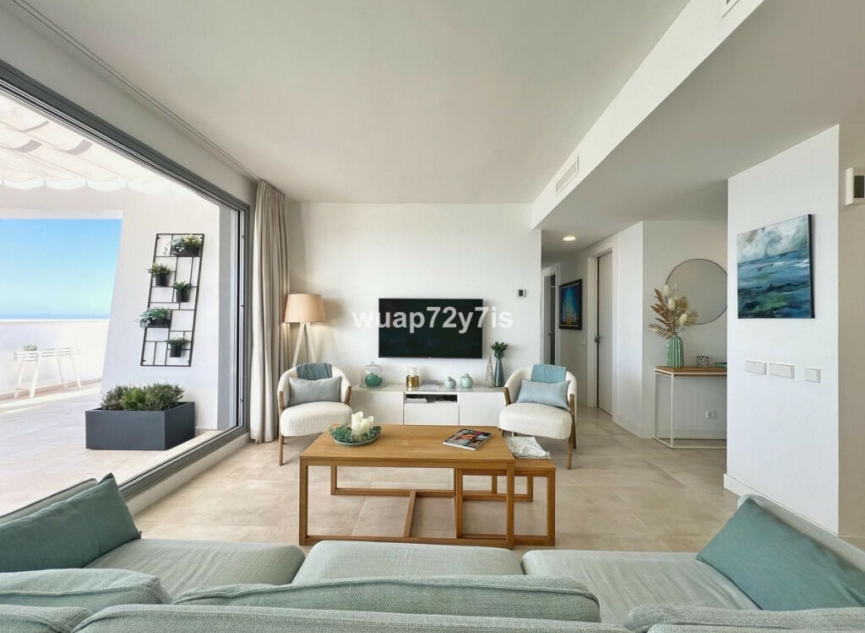 Resale - Apartment -
Estepona