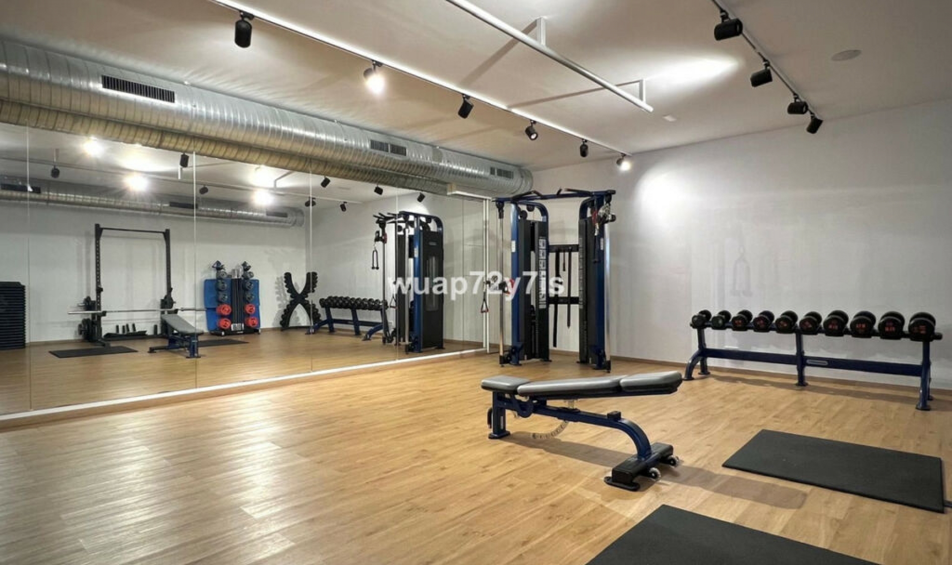 Resale - Apartment -
Estepona