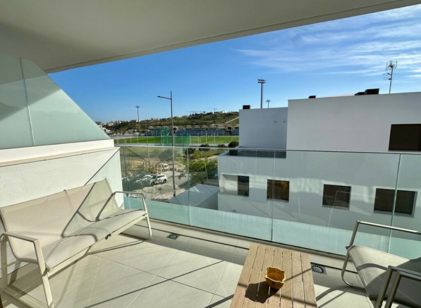 Resale - Apartment -
Estepona