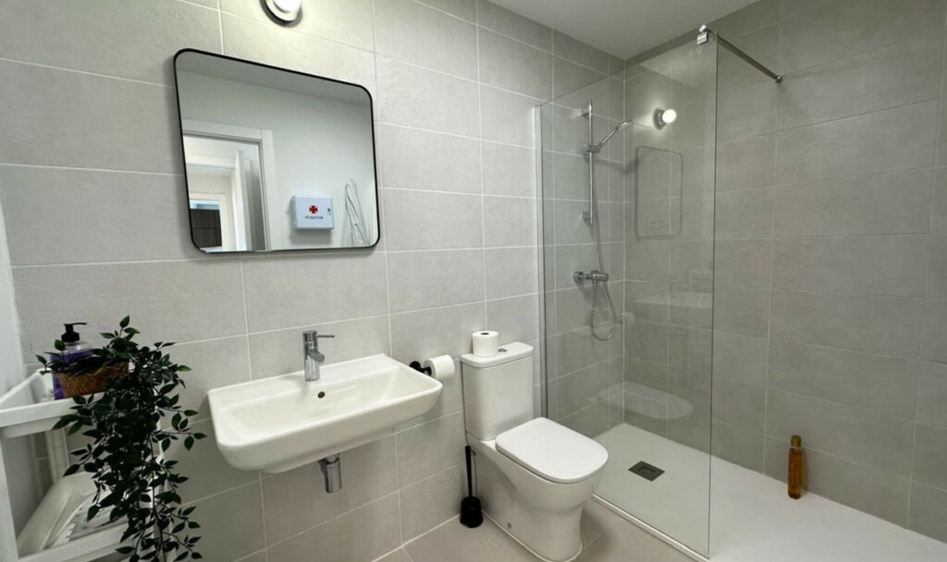 Resale - Apartment -
Estepona