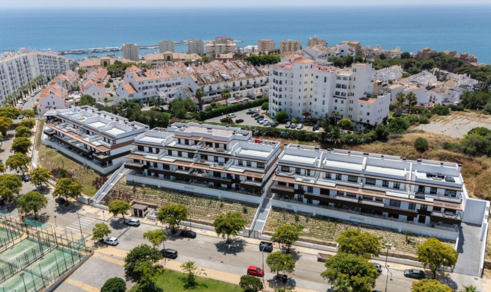 Resale - Apartment -
Estepona
