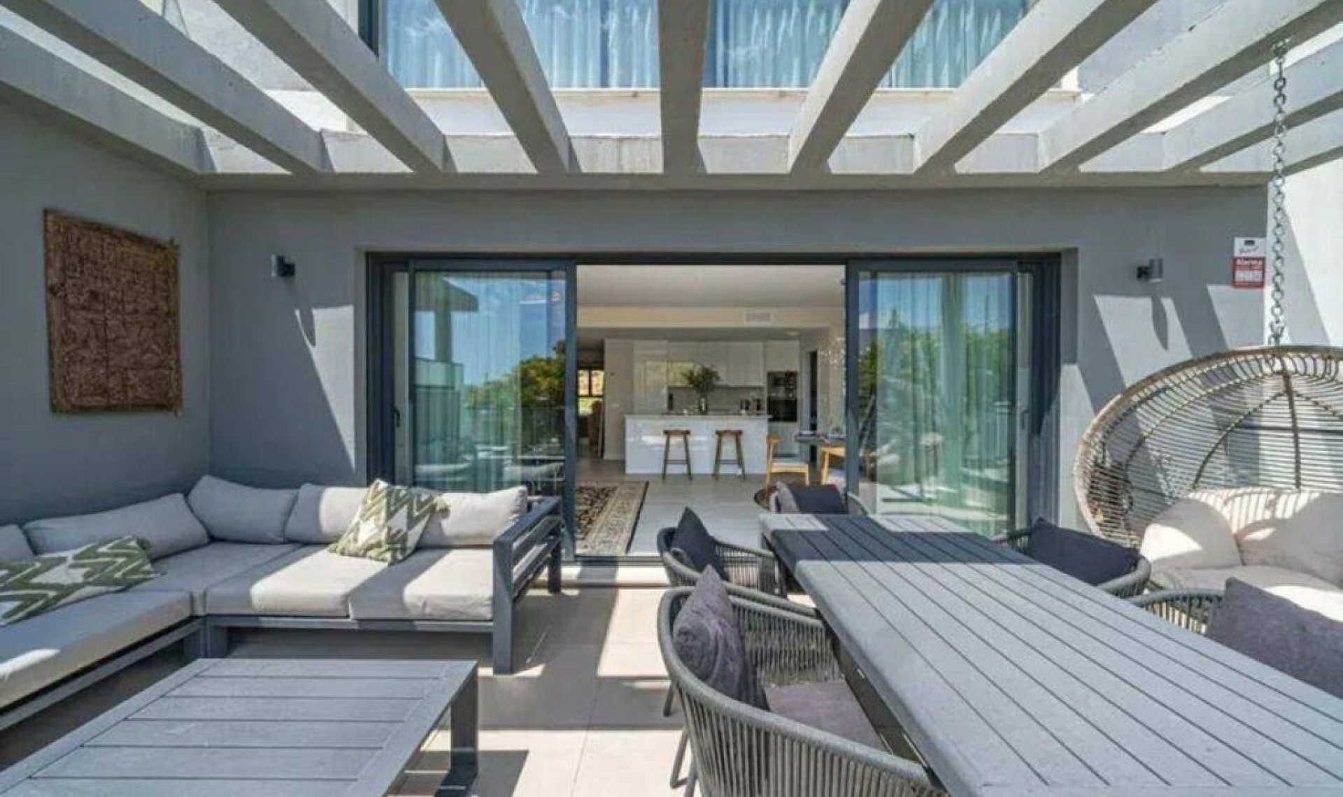 Resale - Apartment -
Estepona