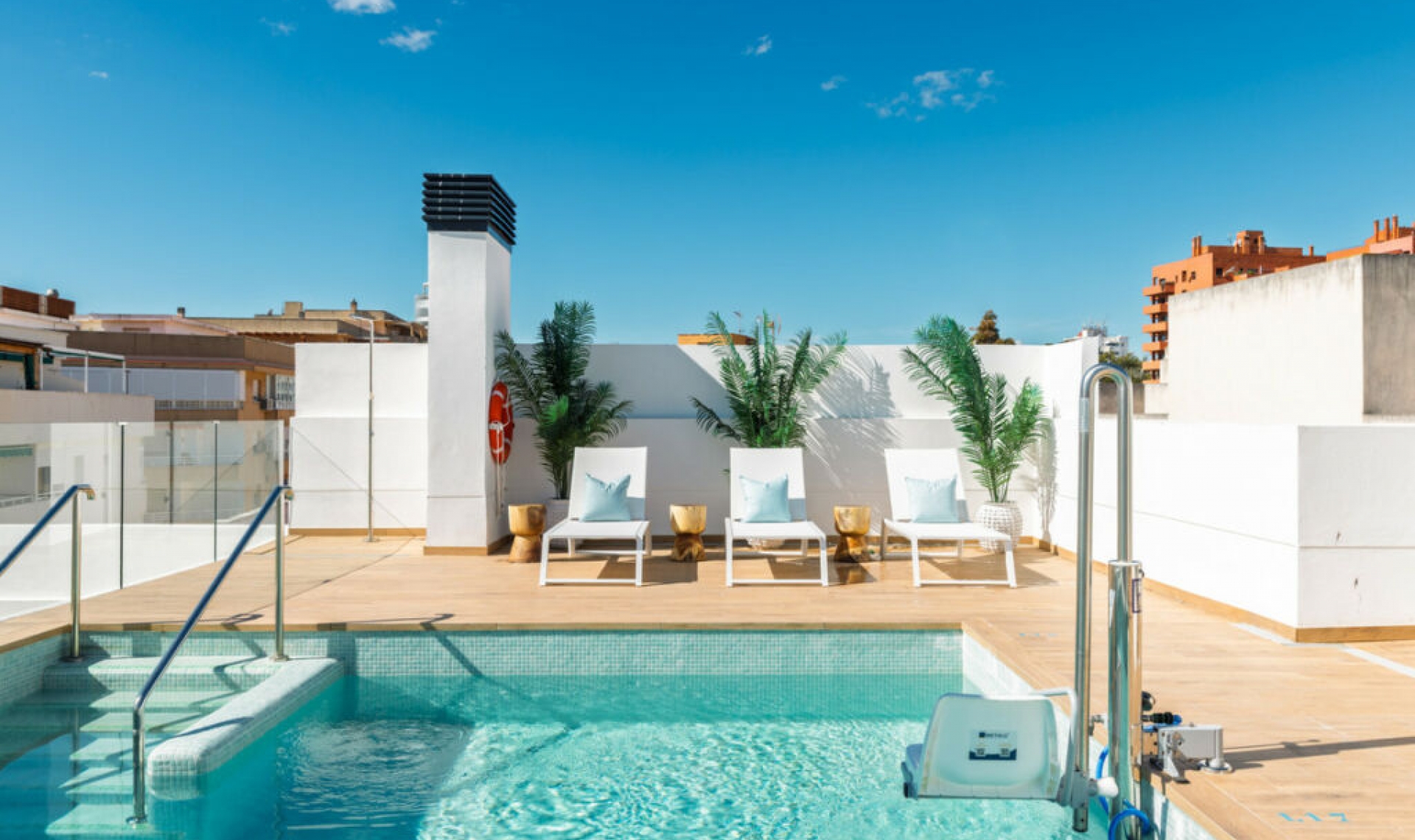 Resale - Apartment -
Estepona