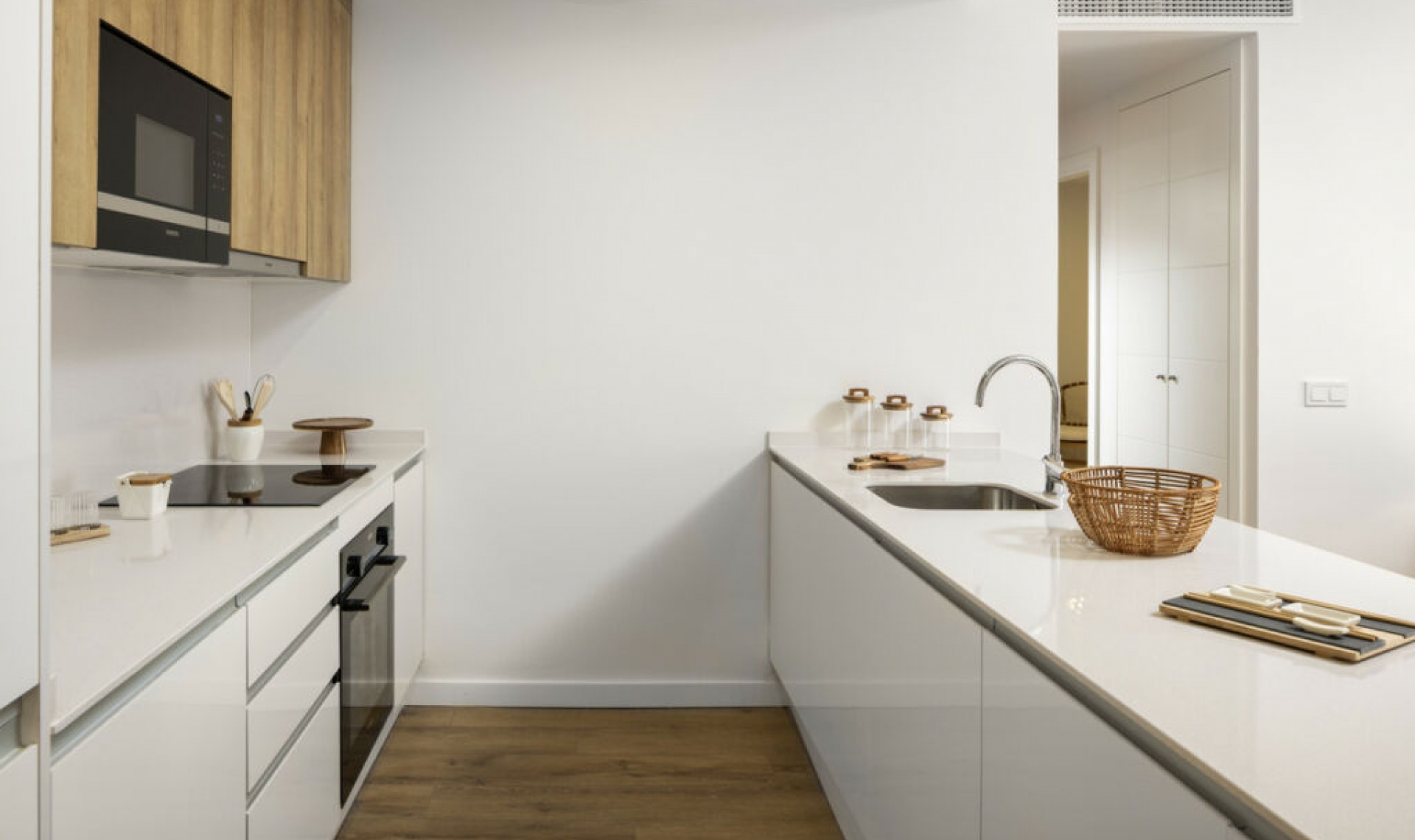 Resale - Apartment -
Estepona