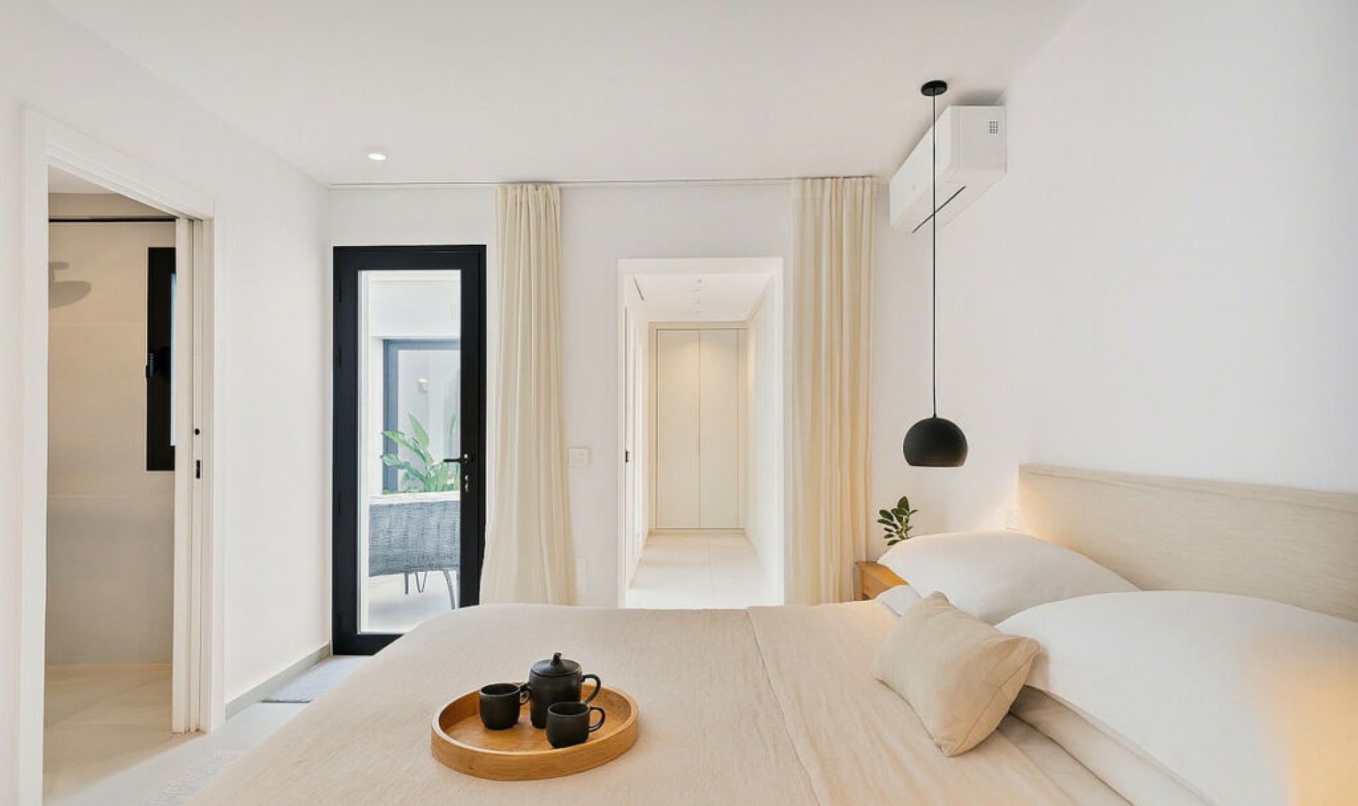 Resale - Apartment -
Estepona