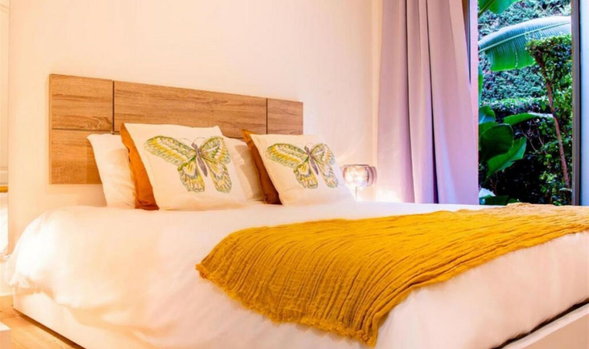 Resale - Apartment -
Estepona