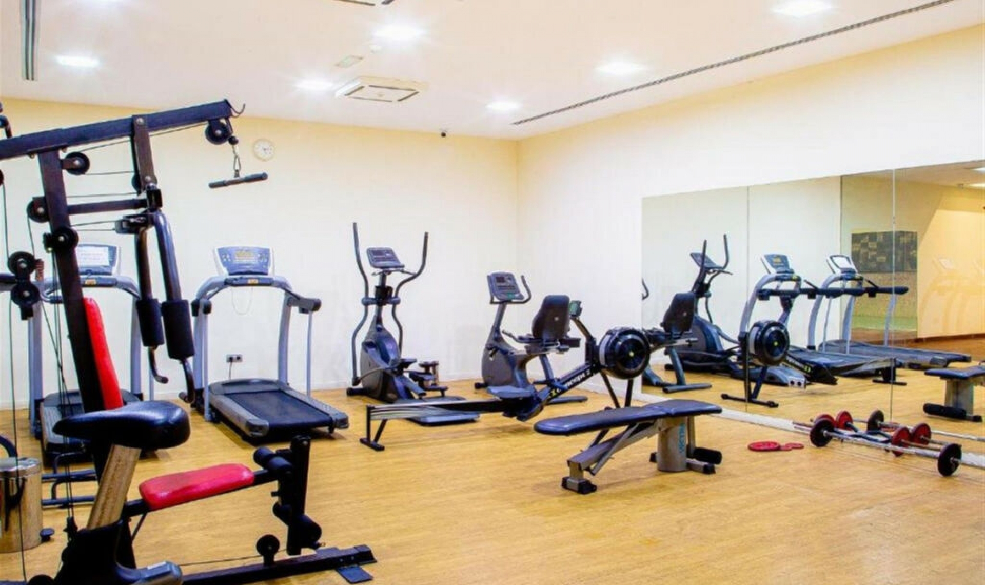 Resale - Apartment -
Estepona