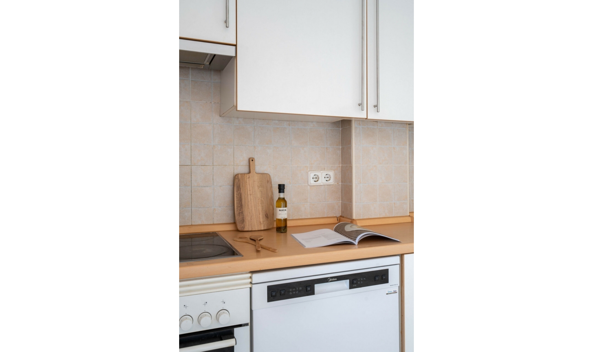 Resale - Apartment -
Estepona