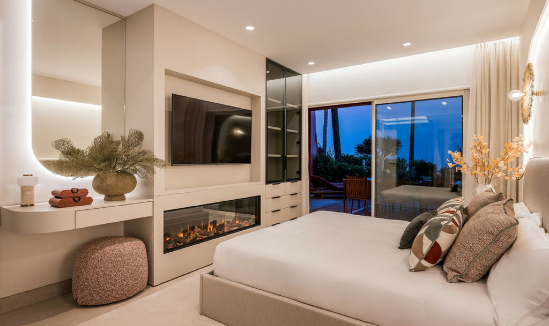 Resale - Apartment -
Estepona