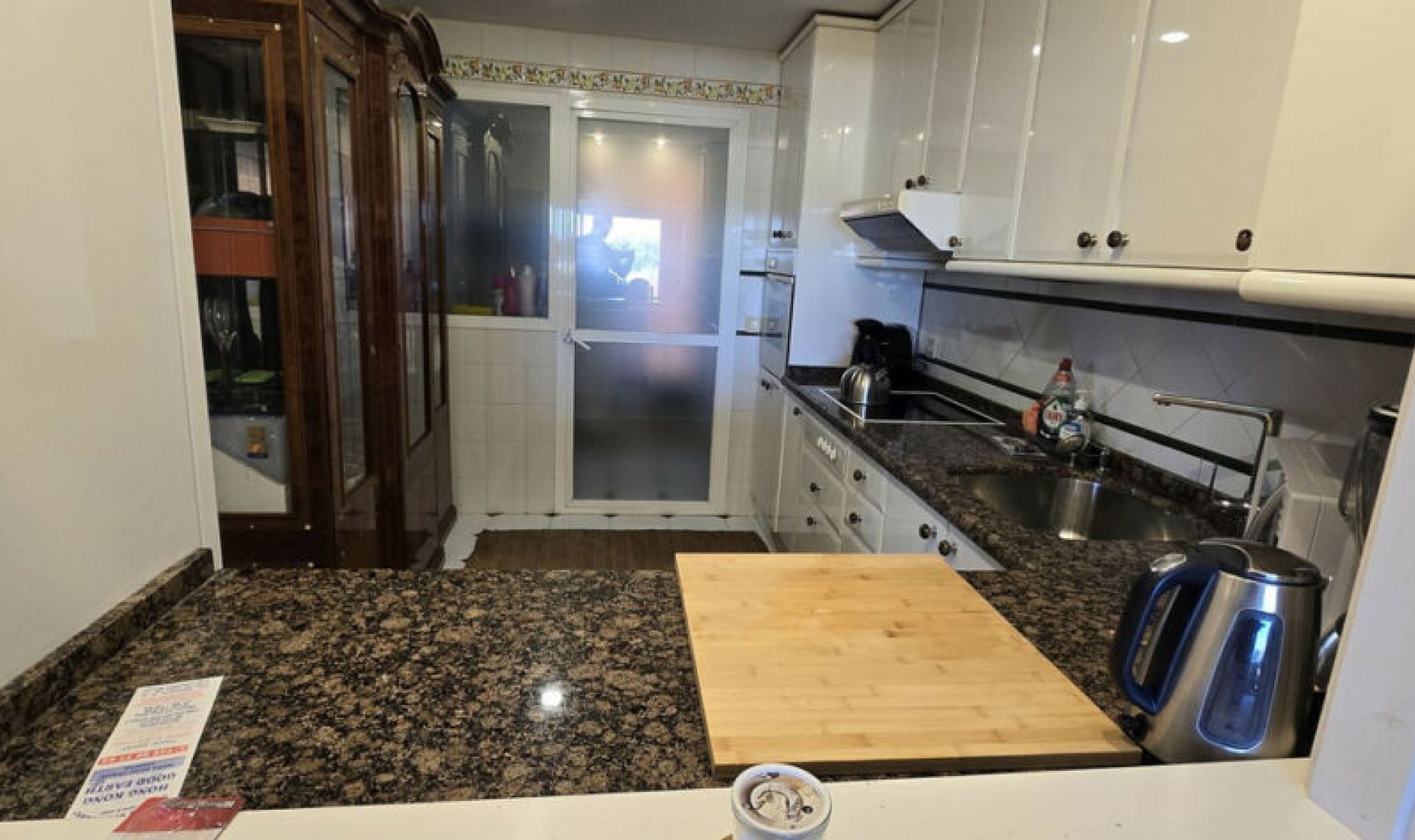 Resale - Apartment -
Estepona