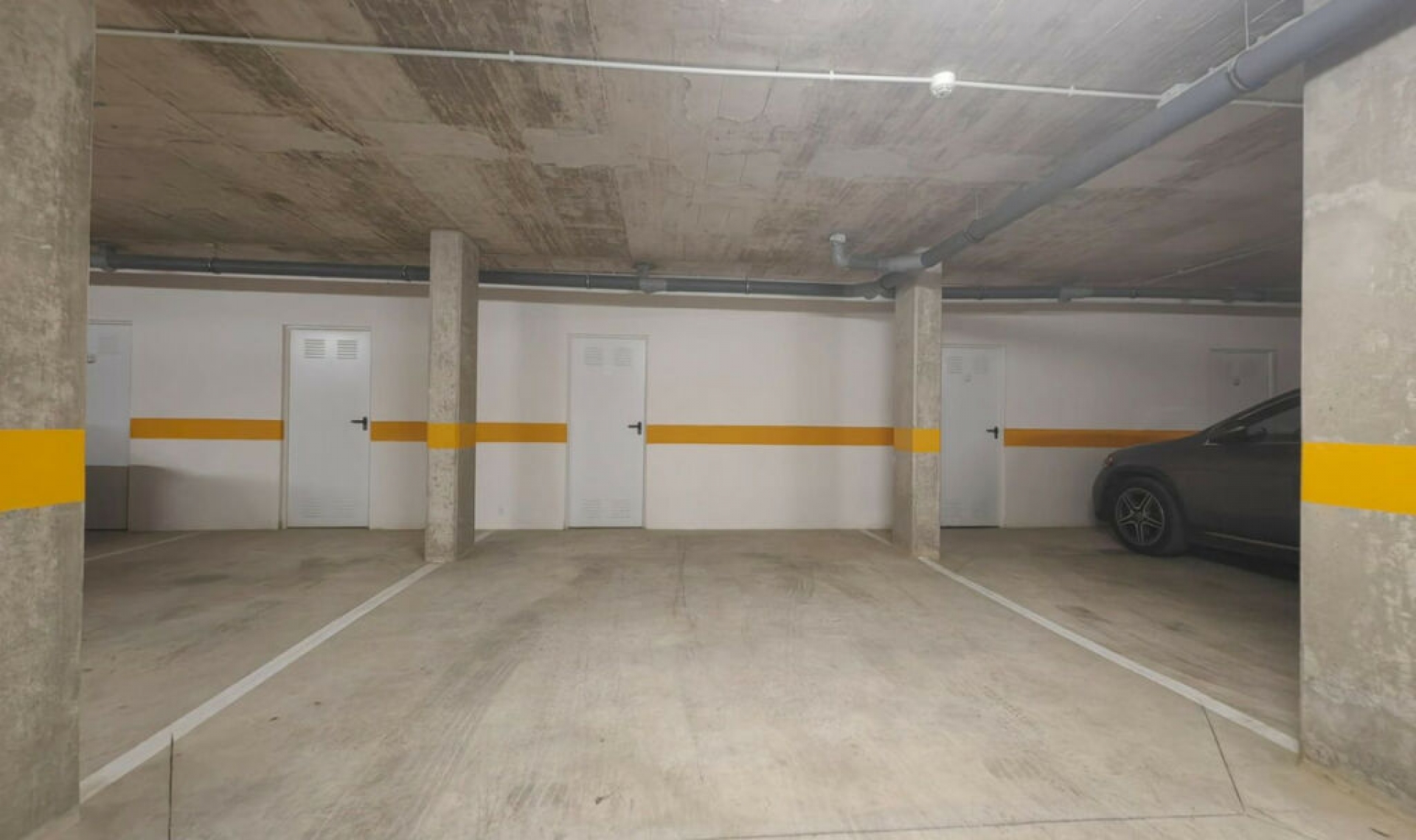 Resale - Apartment -
Estepona