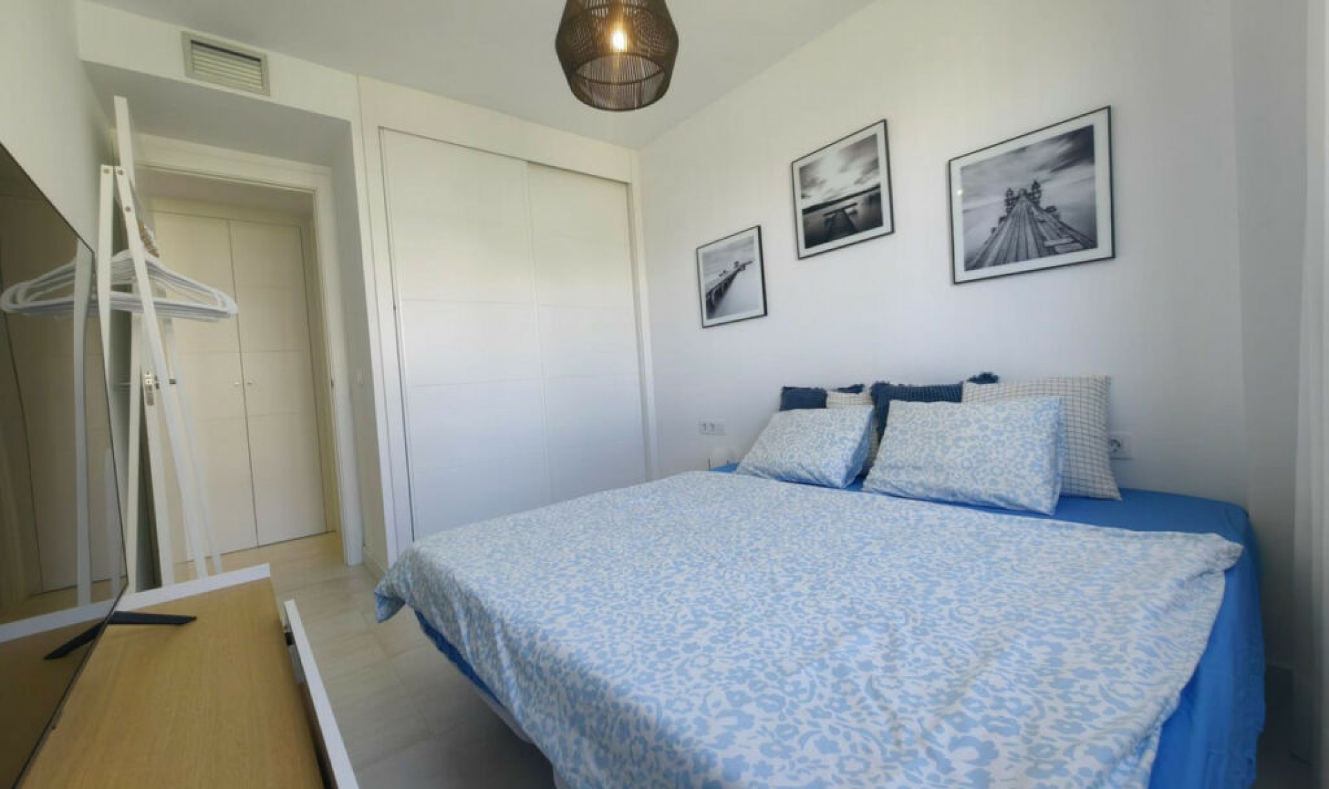 Resale - Apartment -
Estepona