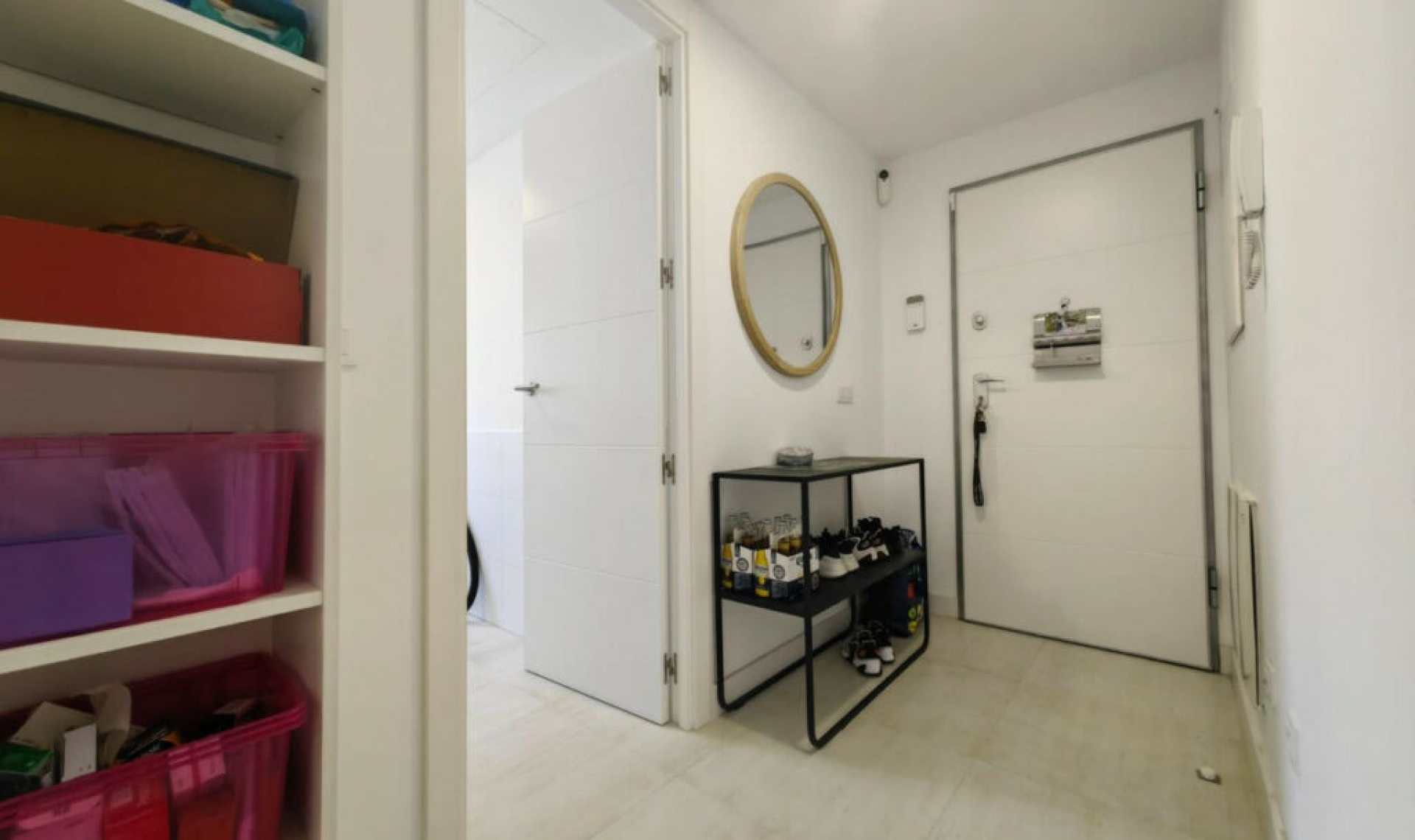 Resale - Apartment -
Estepona