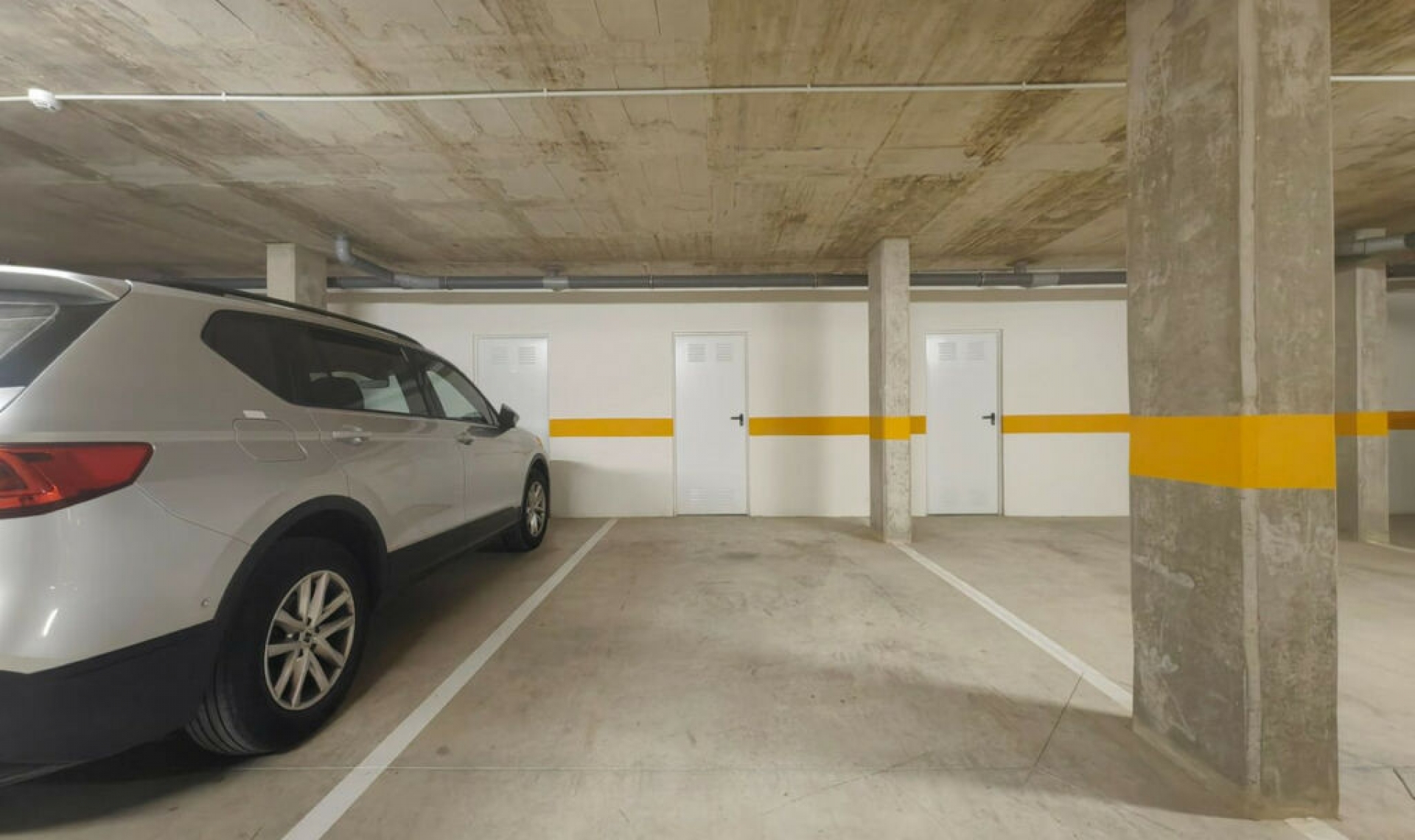 Resale - Apartment -
Estepona