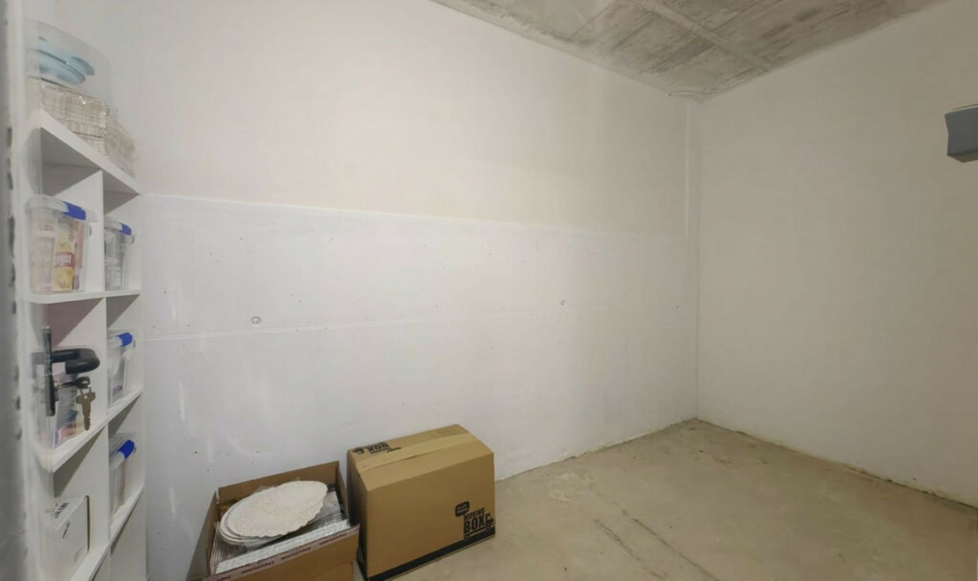 Resale - Apartment -
Estepona