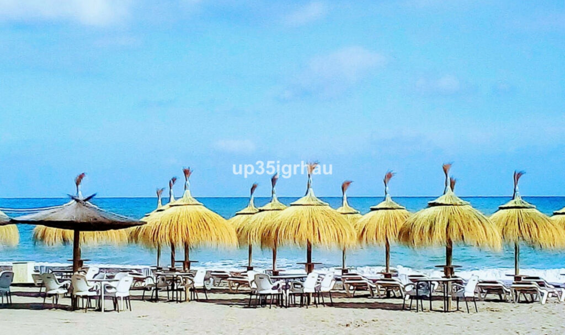 Resale - Apartment -
Estepona