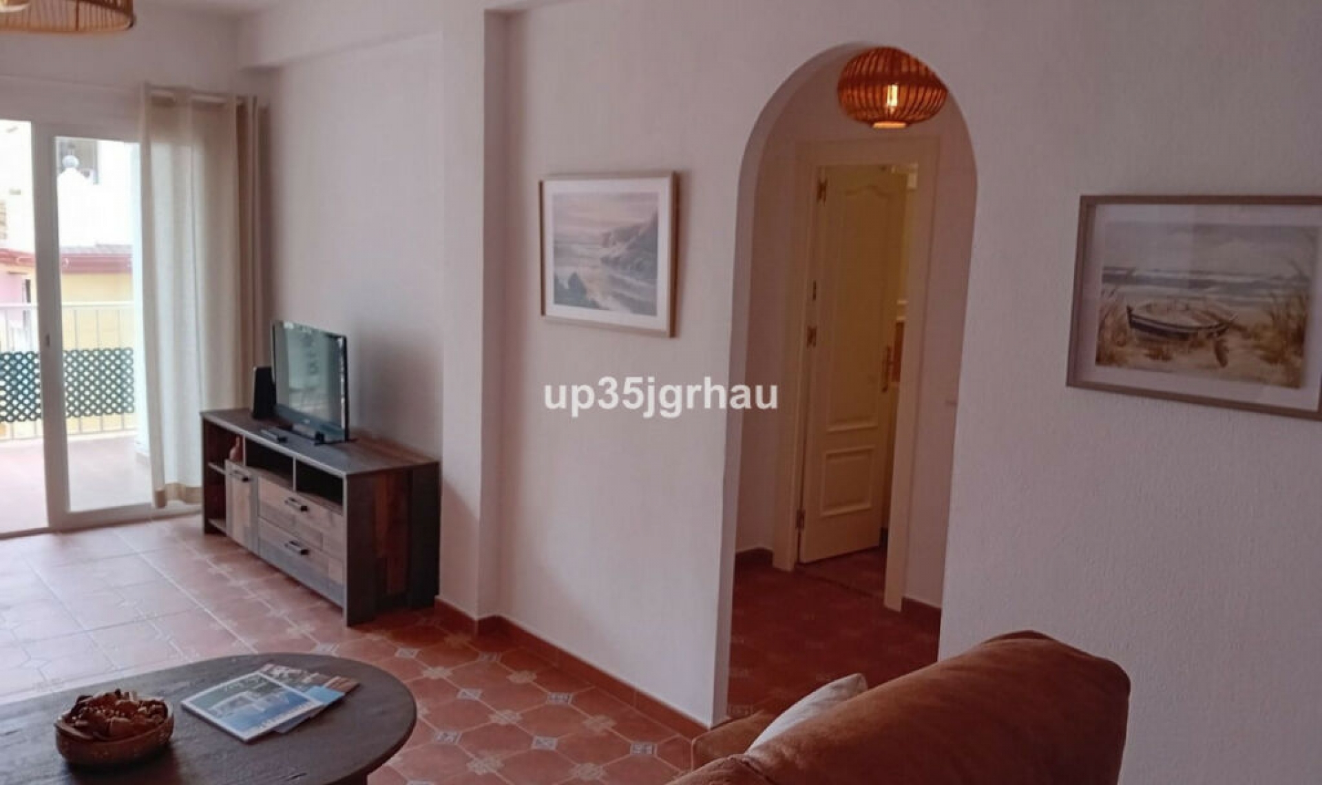 Resale - Apartment -
Estepona
