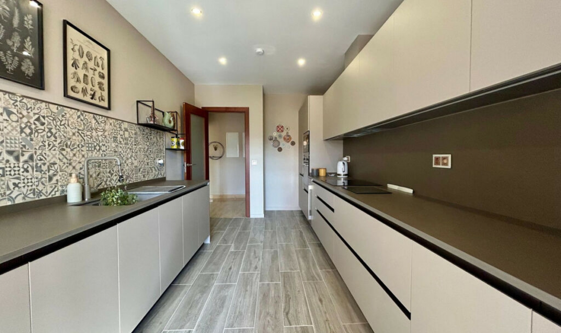 Resale - Apartment -
Estepona