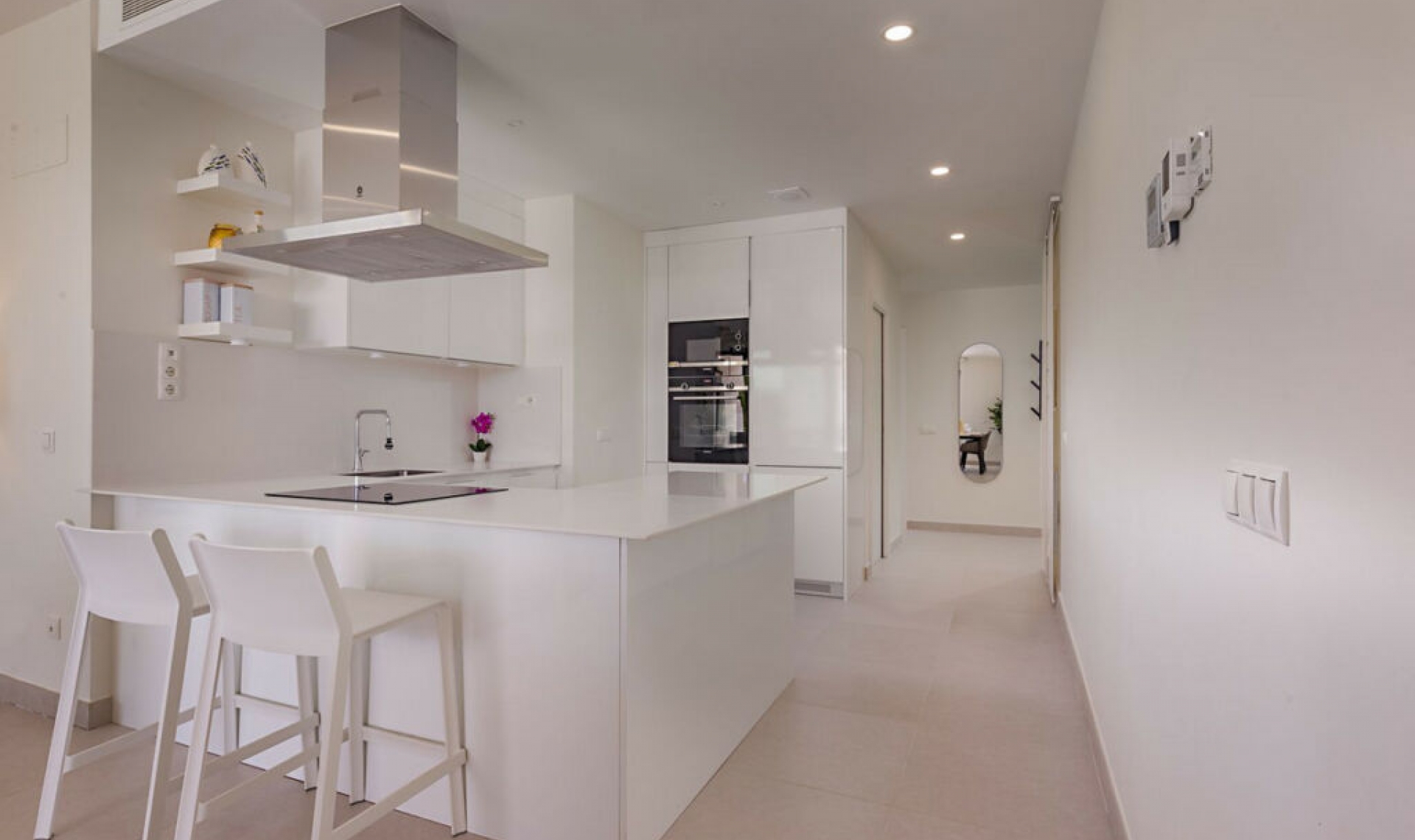 Resale - Apartment -
Estepona