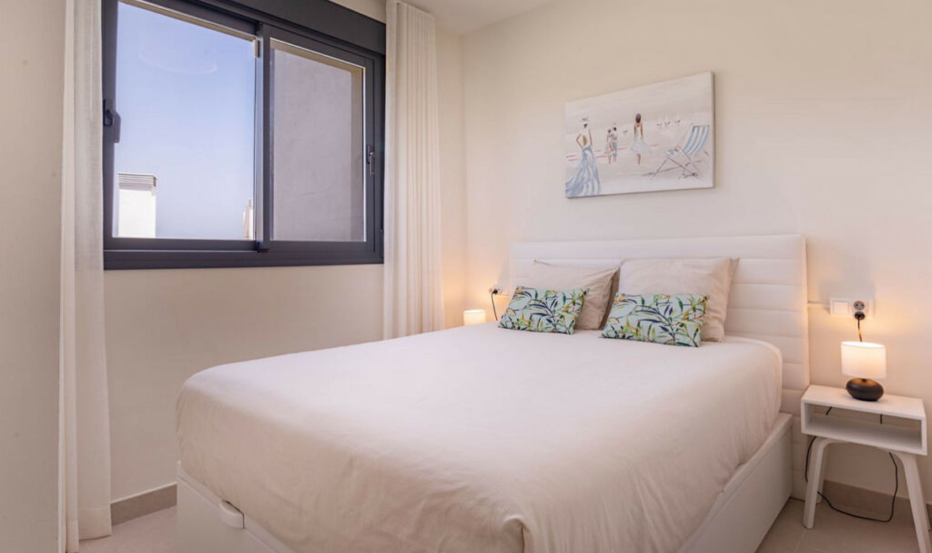 Resale - Apartment -
Estepona