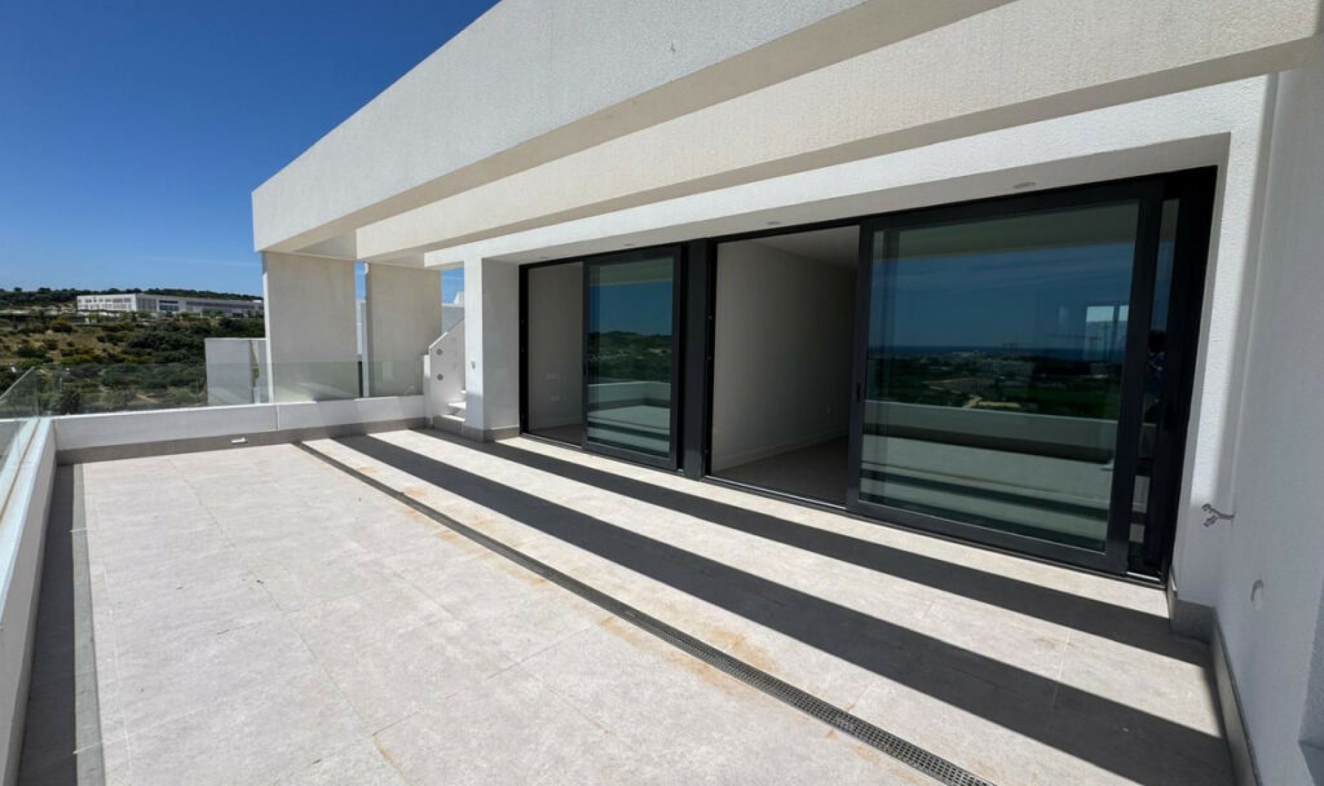 Resale - Apartment -
Estepona