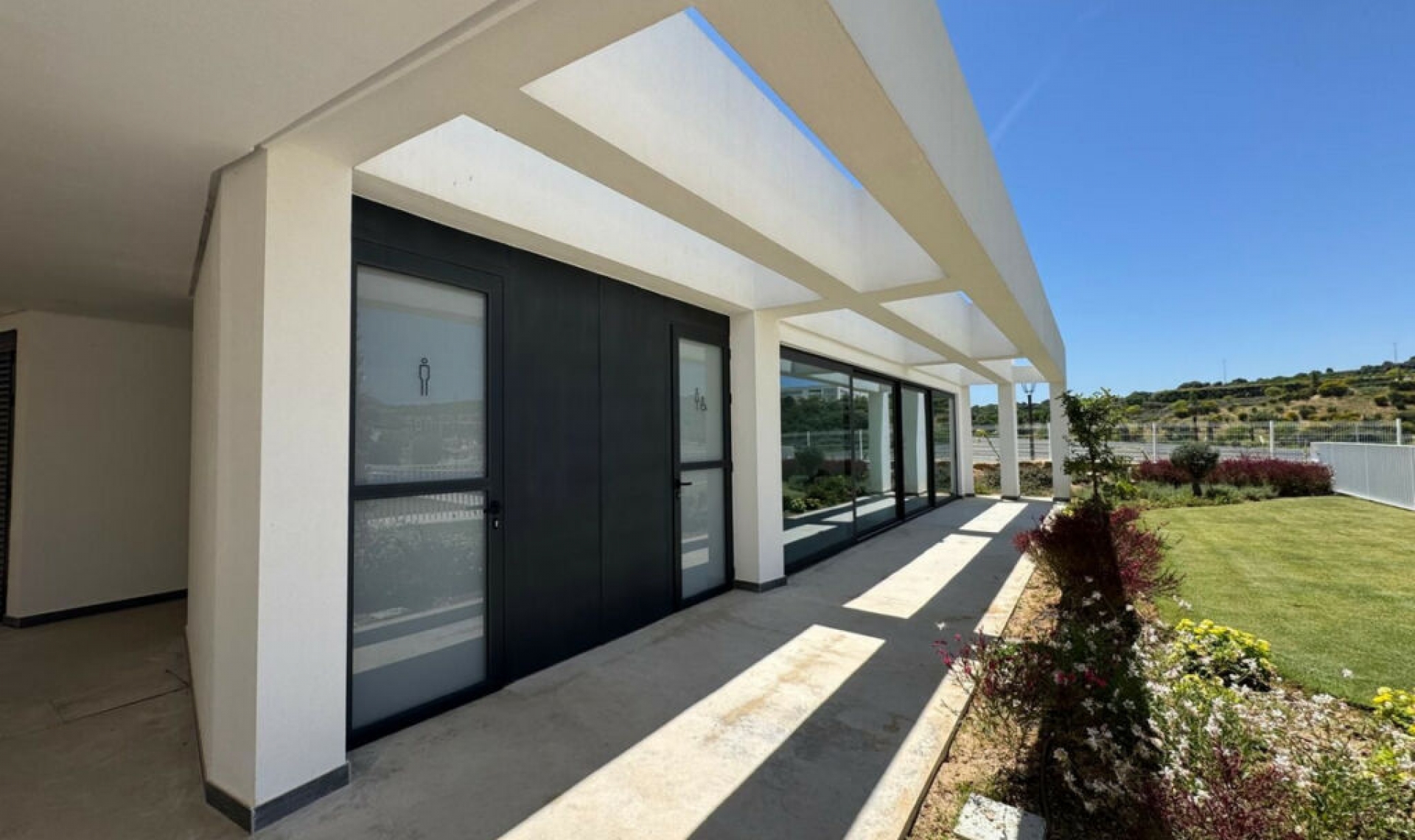 Resale - Apartment -
Estepona