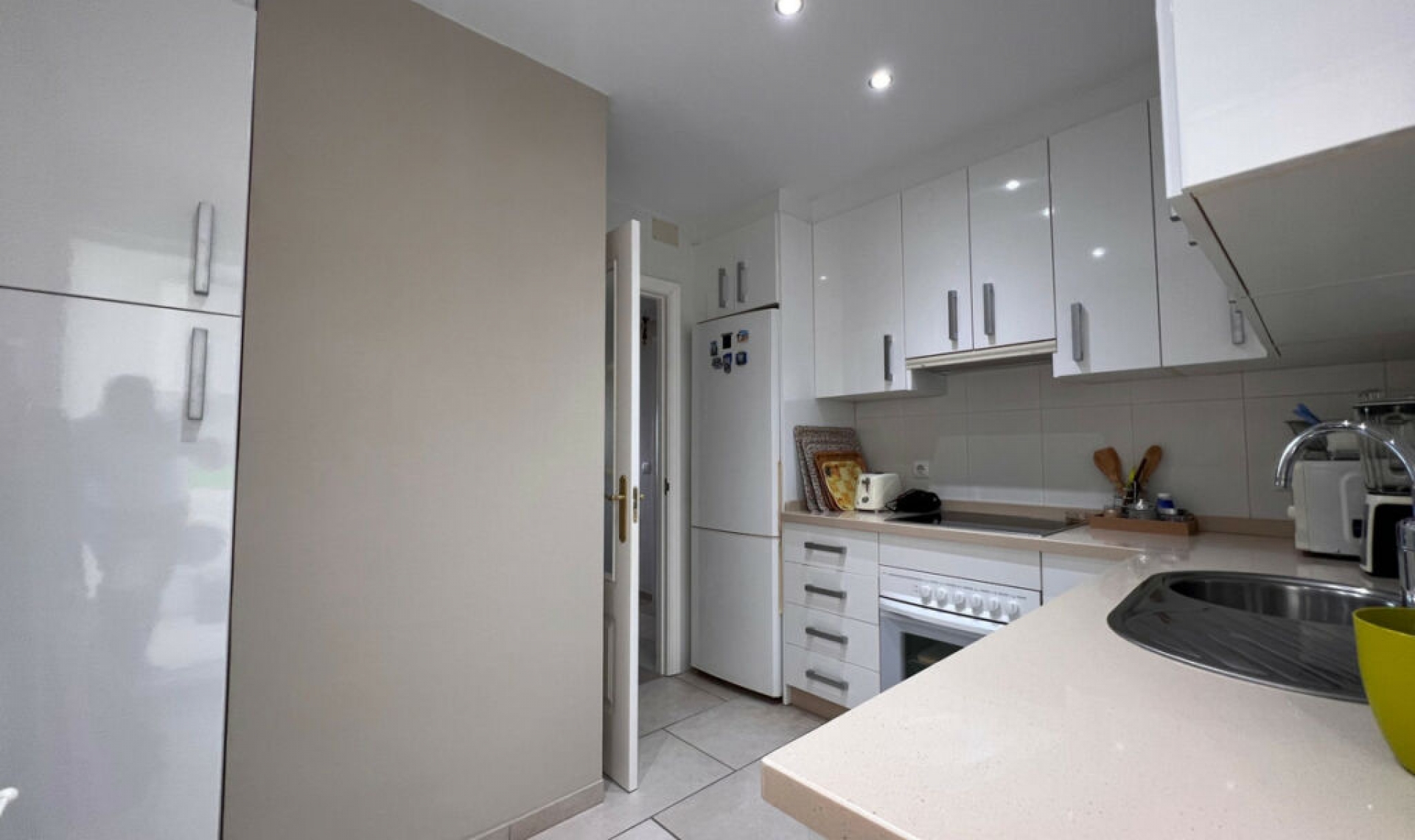 Resale - Apartment -
Estepona