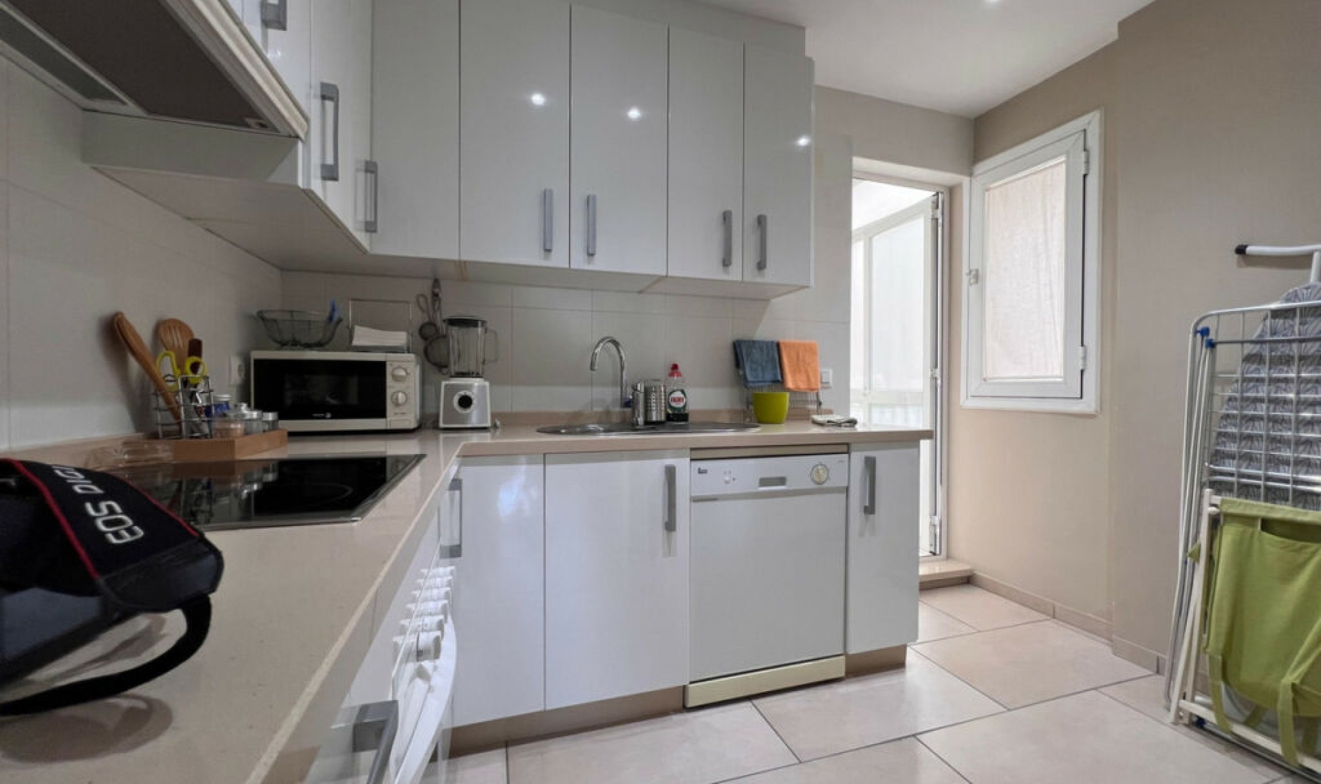Resale - Apartment -
Estepona