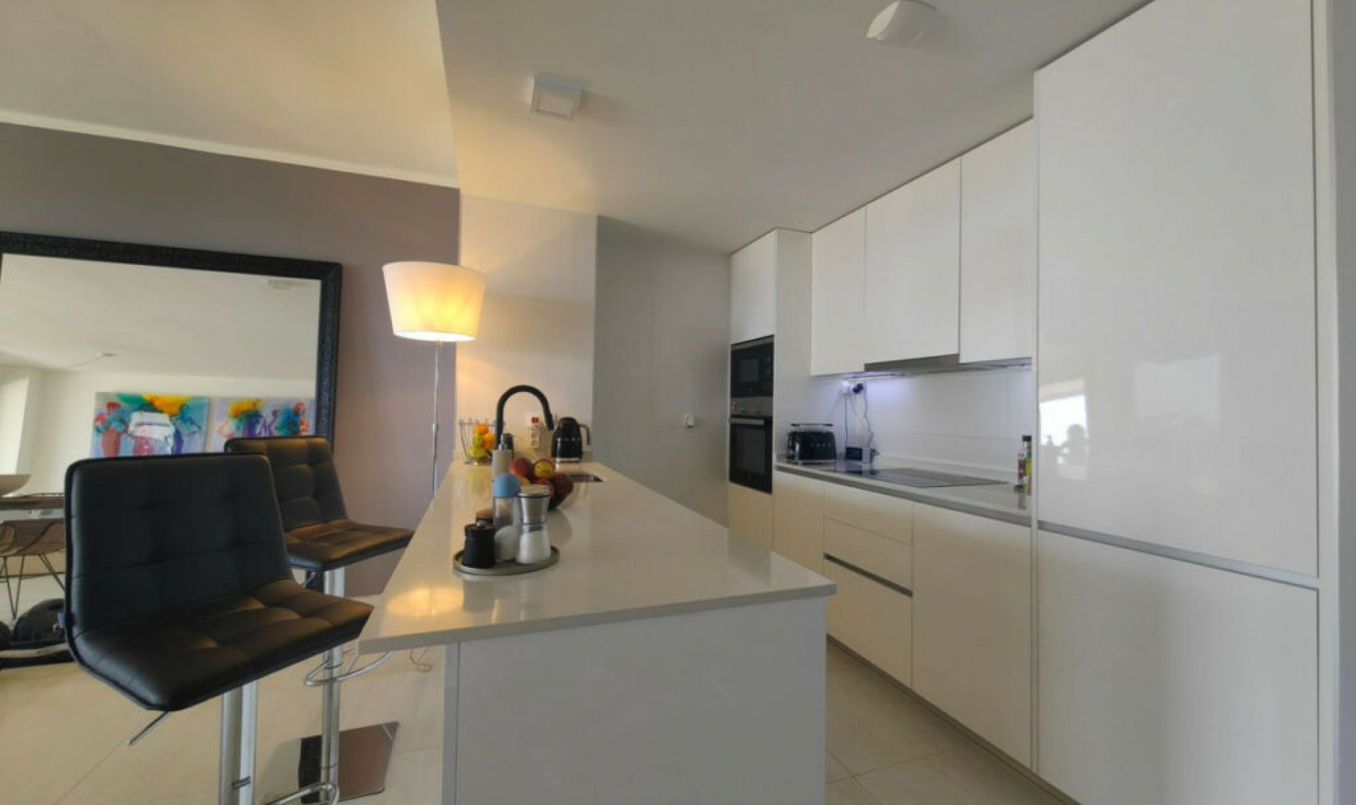 Resale - Apartment -
Estepona